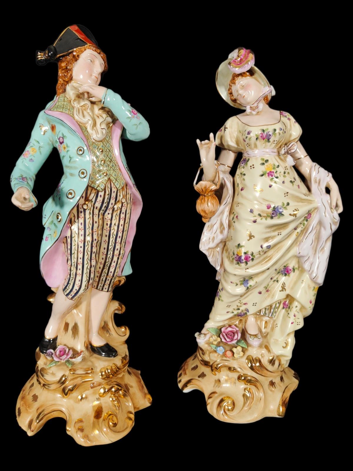 Grandes figurines en porcelaine 20e siècle en vente 5