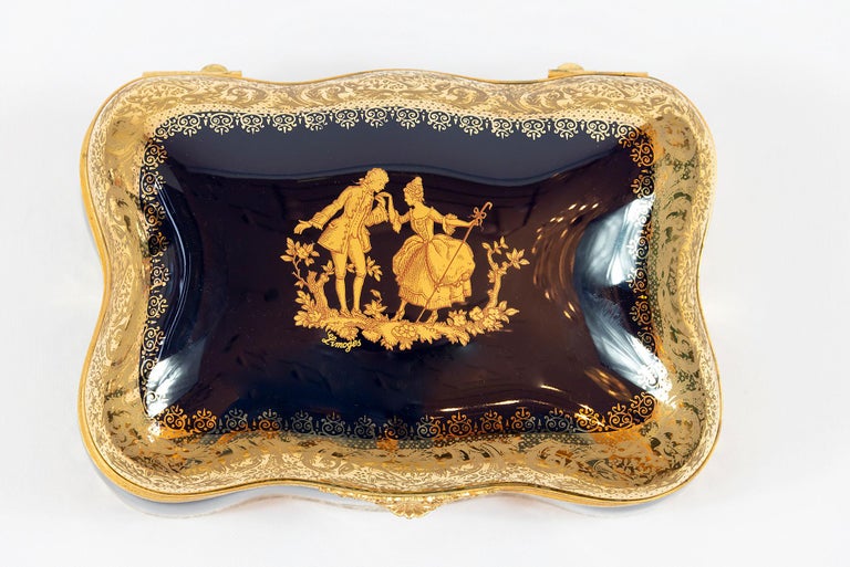 Large Porcelain Jewelry Box Decorated with 22Karat Gold by Imperial Limoges For Sale at 1stDibs