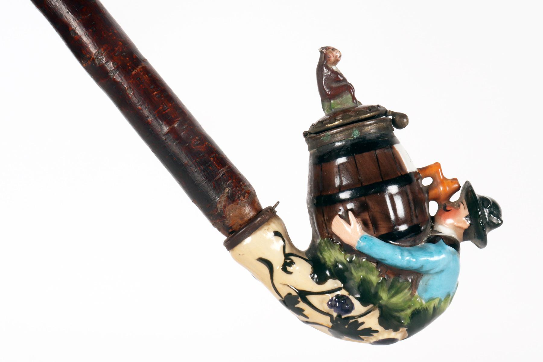 Large porcelain pipe: a reclining man drinking wine, Germany 1880. For Sale 7