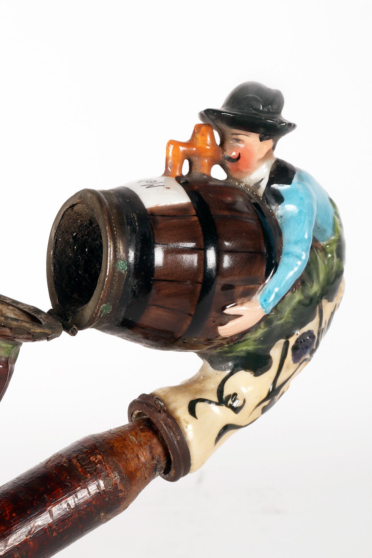 Large porcelain pipe: a reclining man drinking wine, Germany 1880. For Sale 4