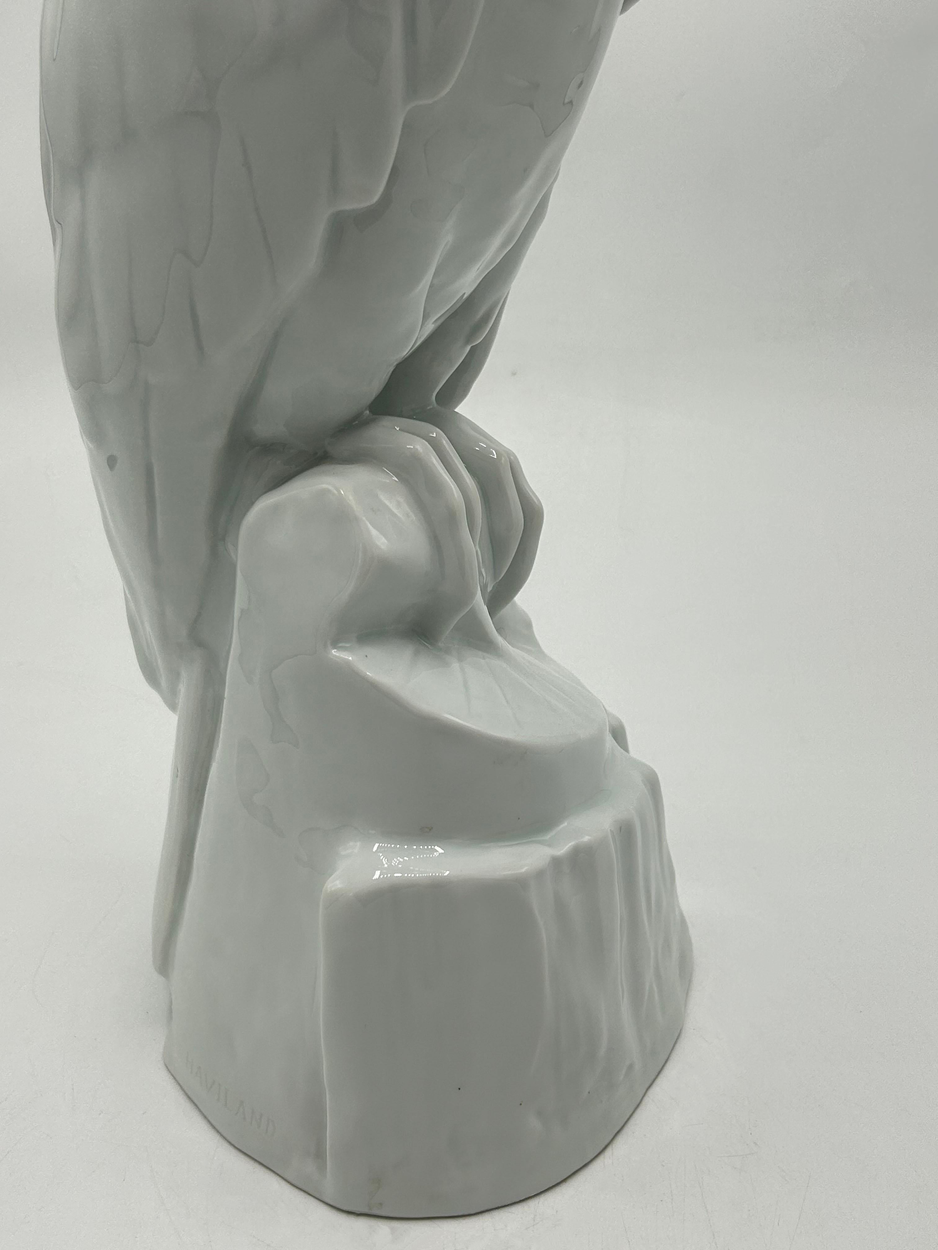 Français Grande sculpture en porcelaine d'Edouard-Marcel Sandoz 