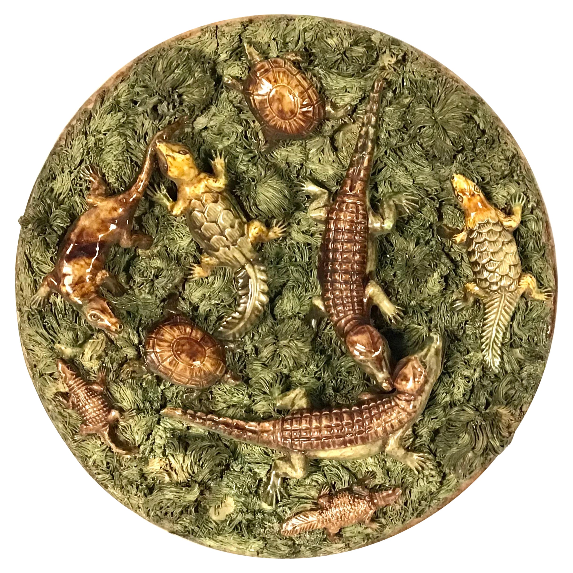 Grande assiette de présentation portugaise Palissy