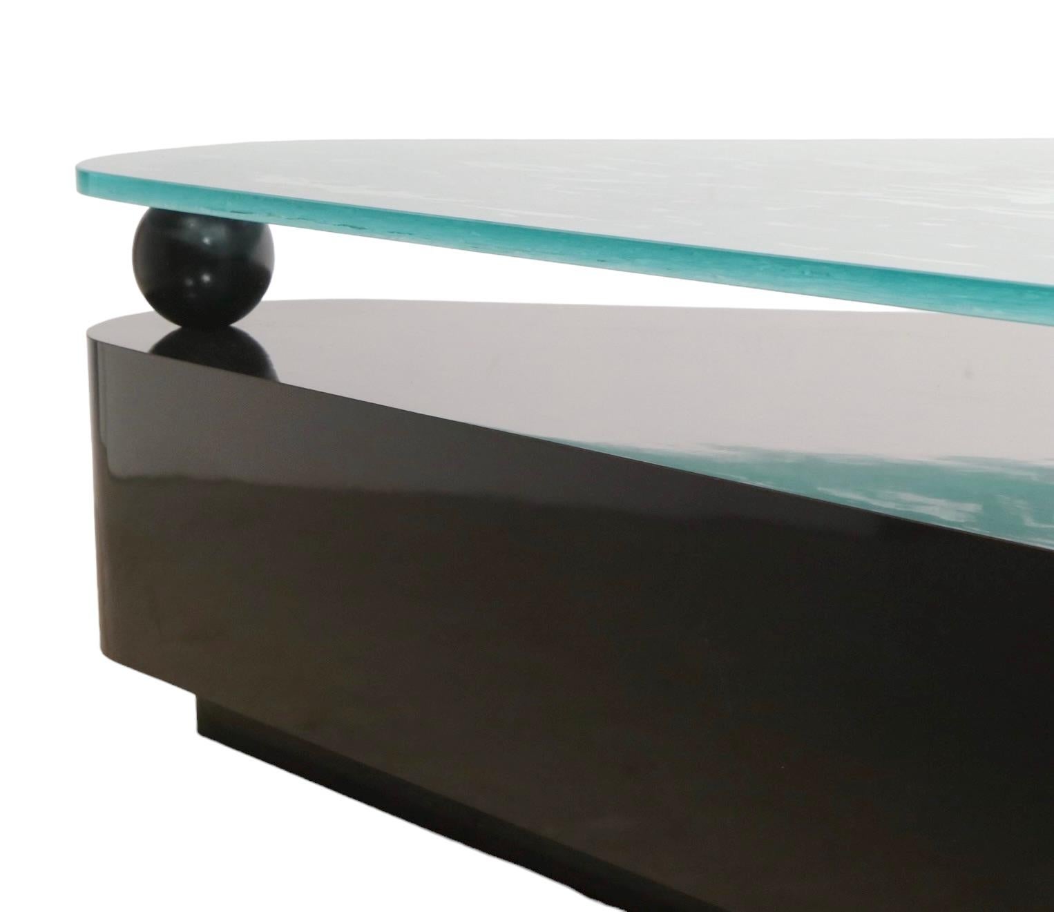 Large Post Modern Coffee Table with Formica Base and Textured Glass Top For Sale 8