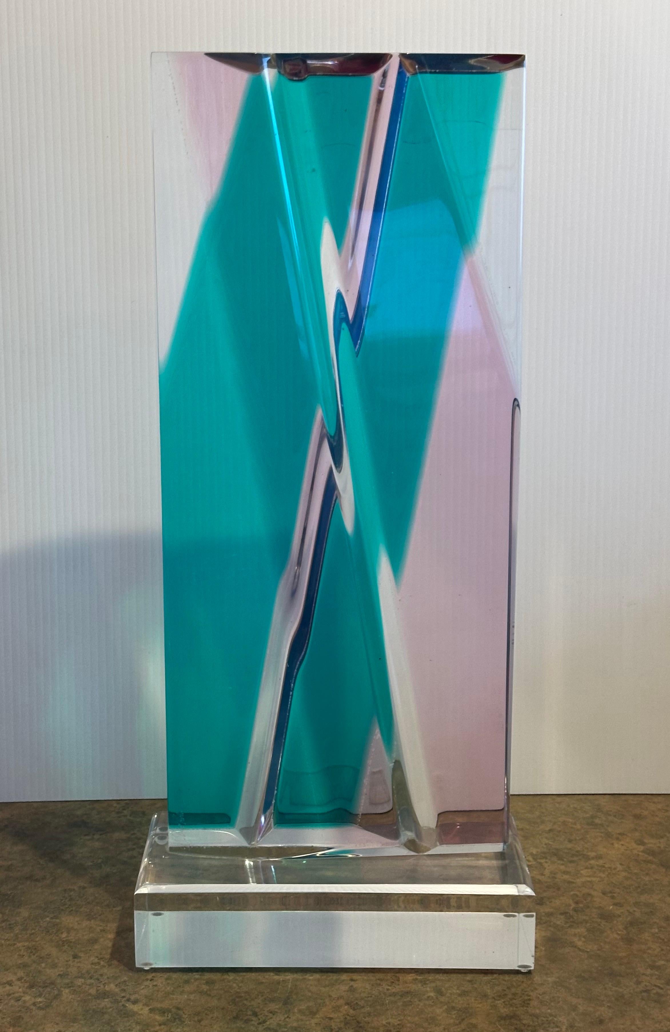 Large Post-Modern Lucite Sculpture by Shlomi Haziza For Sale 5