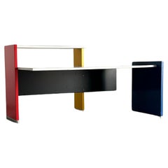 Large Postmodern Office Desk in the Style of "Hommage a Mondrian" Desk 80s Italy