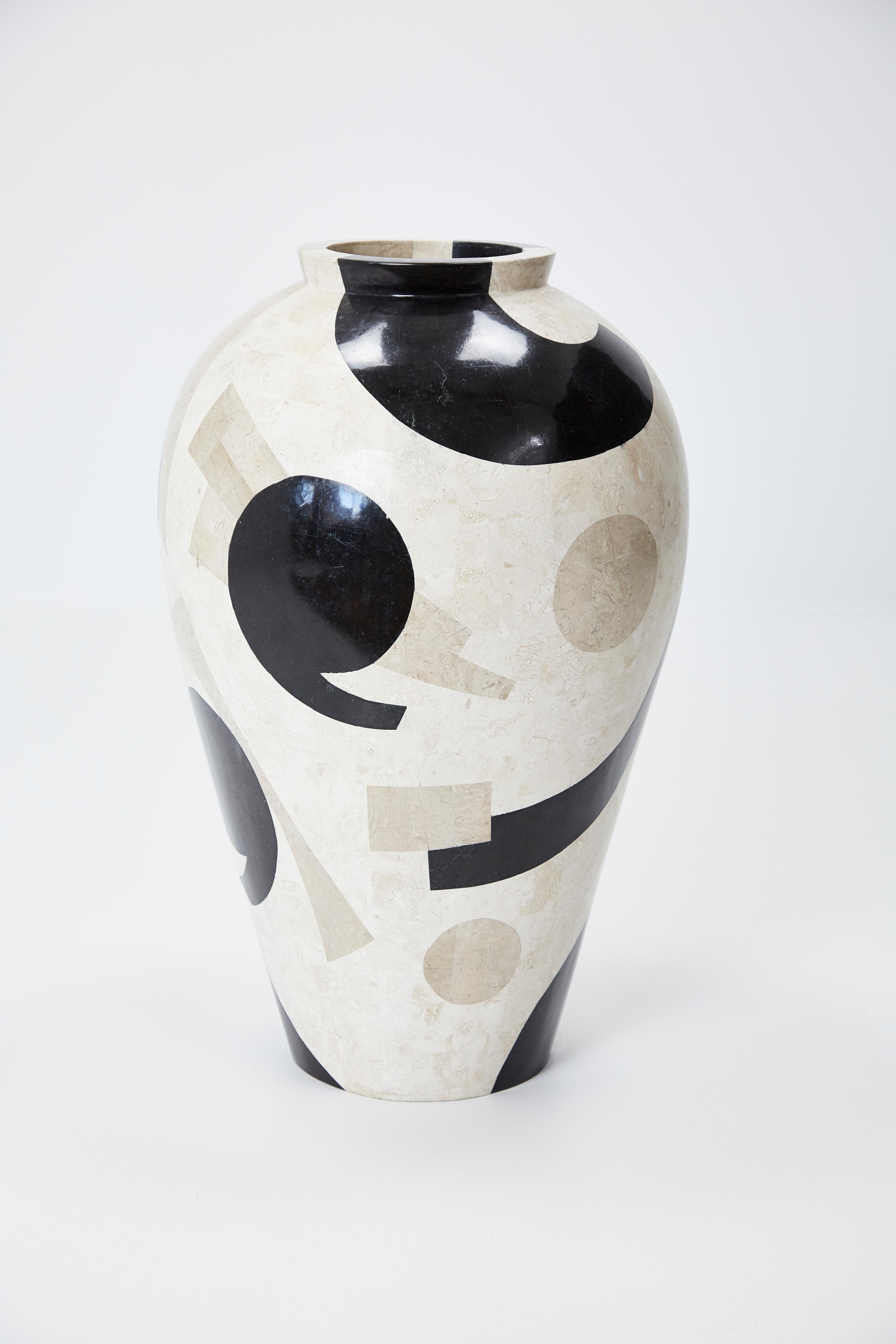Post-Modern Large Postmodern Tessellated et Cetera Mango Jar Floor Vase, 1990s For Sale