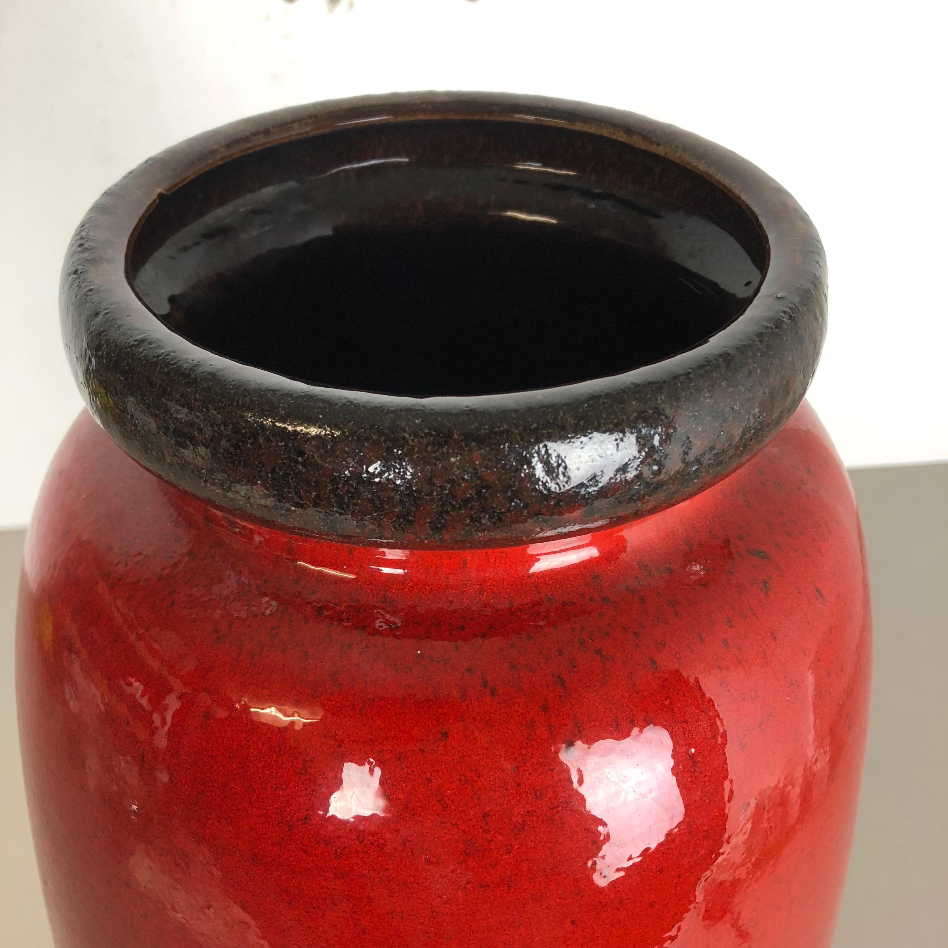 Grand vase de sol en poterie lave grasse multicolore 284-53 fabriqué par Scheurich, 1970 en vente 4