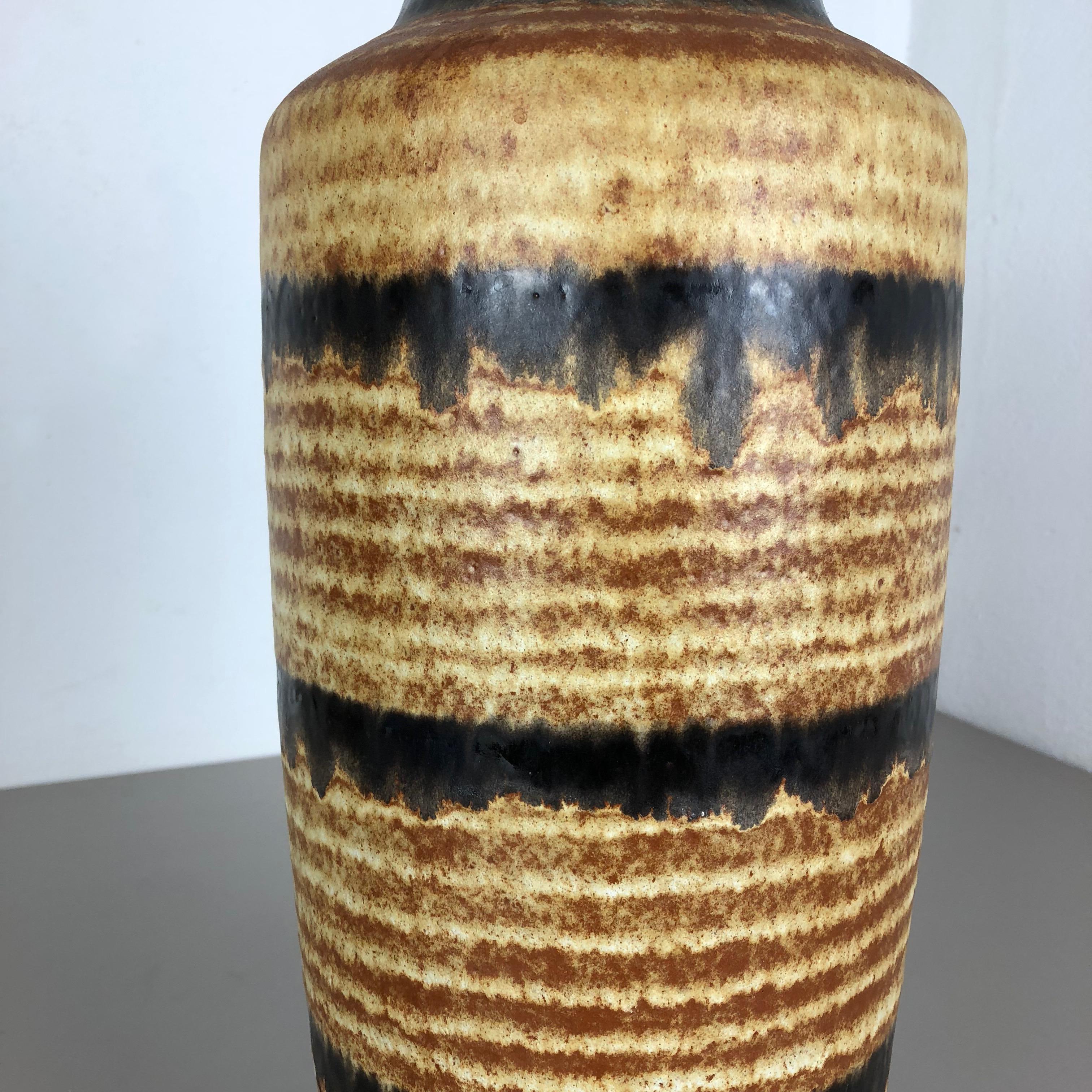 Ceramica Grande vaso da terra in ceramica Fat Lava Multi-Color 517-45 realizzato da Scheurich, anni '70 in vendita