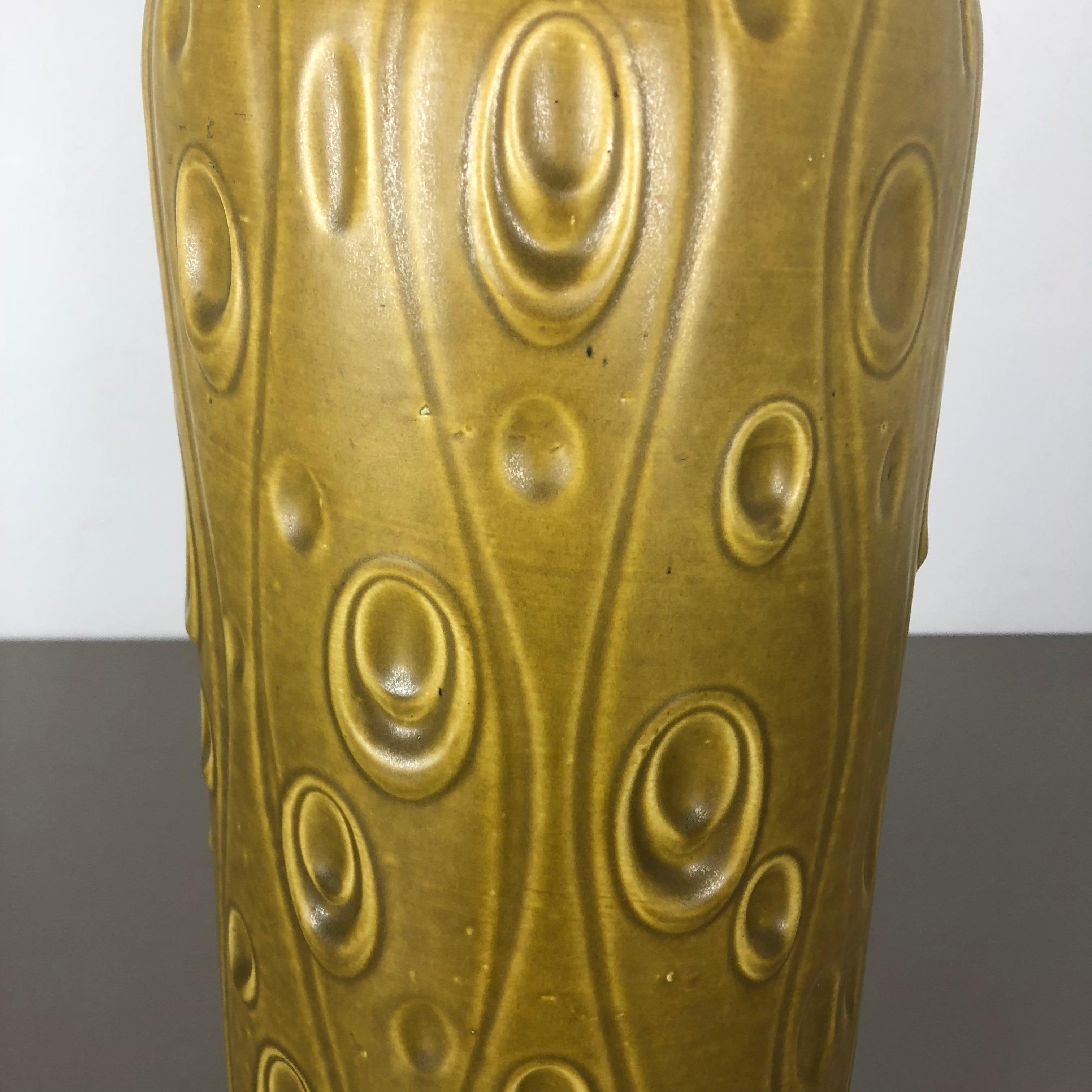 Large Pottery Super Fat Lava Multi-Color 288-51 Vase Scheurich WGP, 1970s In Good Condition For Sale In Kirchlengern, DE