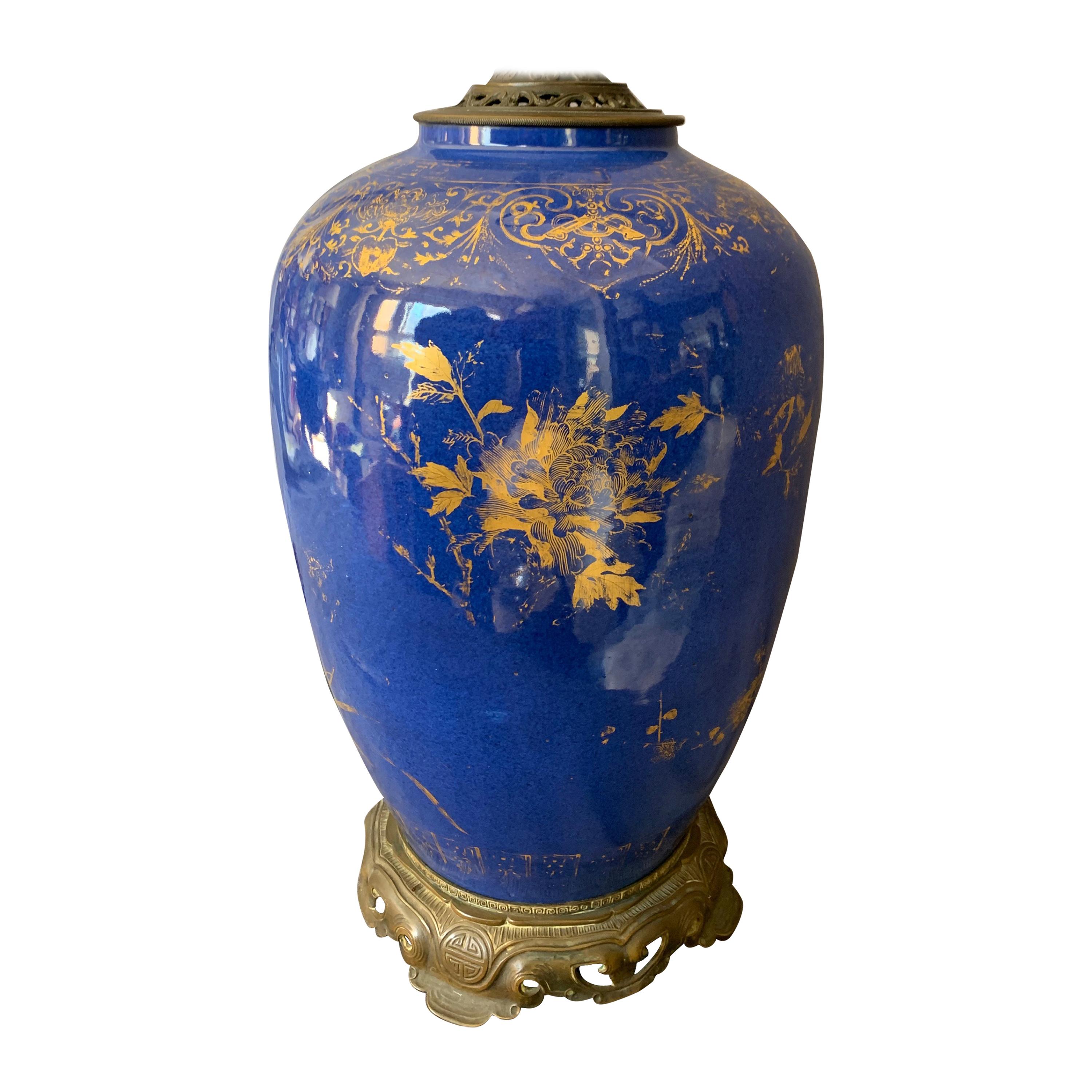 Grande lampe Kangxi bleu poudré et dorée