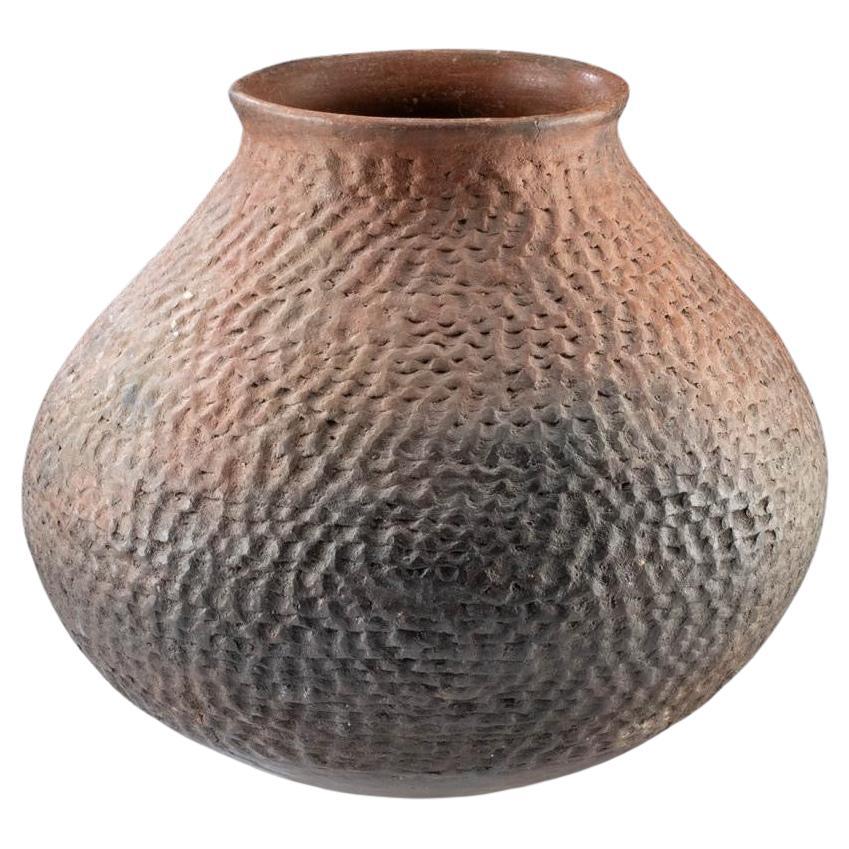 North American Large Prehistoric Mogollon Corrugated Redware Olla Vase, Vessel, Pot For Sale