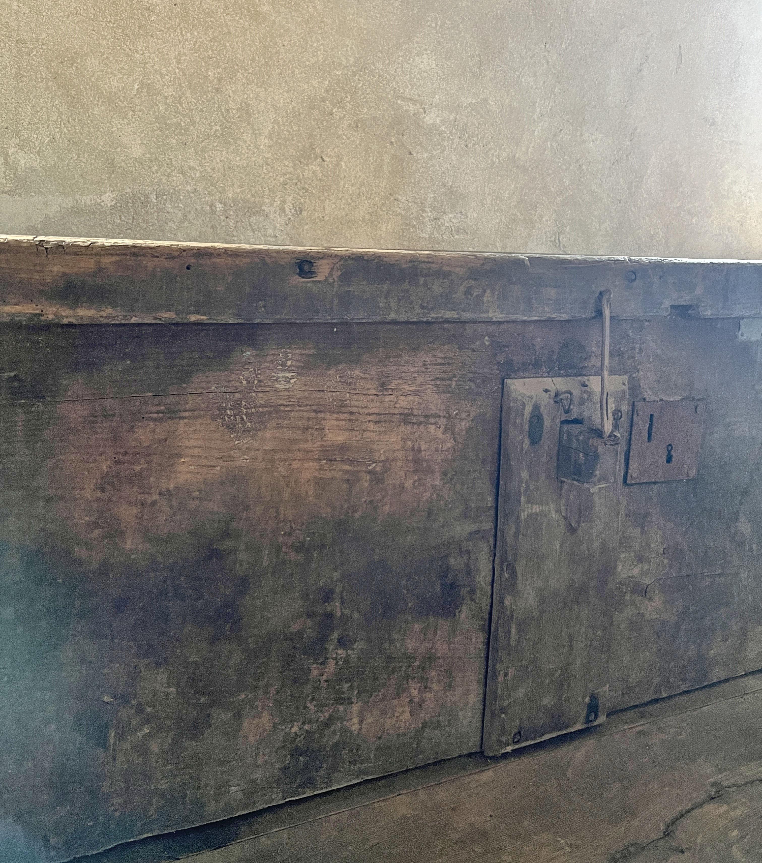 Chestnut Large primitive chest 18th century