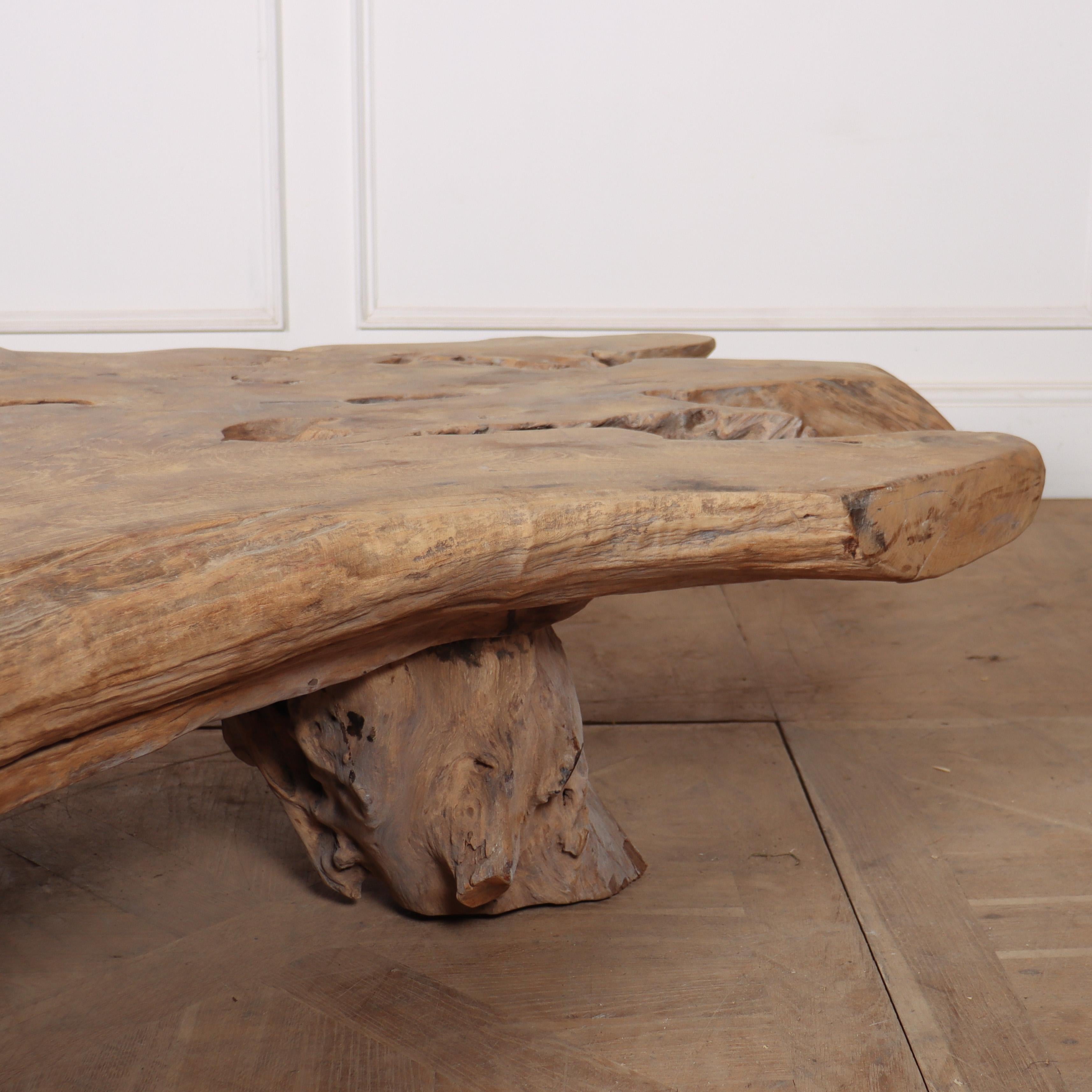 Large Primitive Coffee Table In Good Condition For Sale In Leamington Spa, Warwickshire