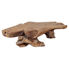 Grande table basse primitive