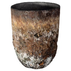 Grande jarre de jardin primitive