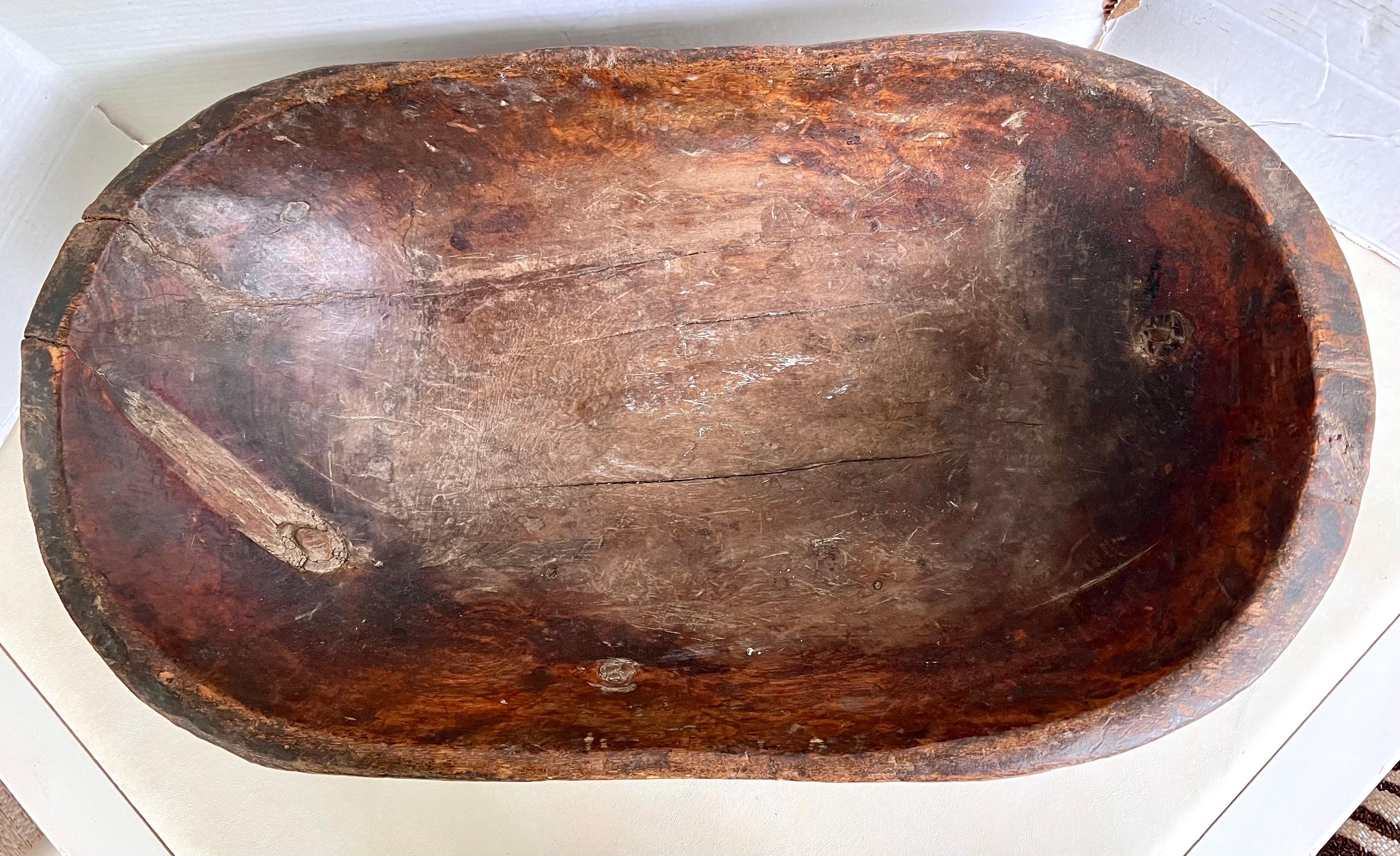 Large Primitive Hand Carved Wood Dough Bowl In Good Condition For Sale In West Hartford, CT