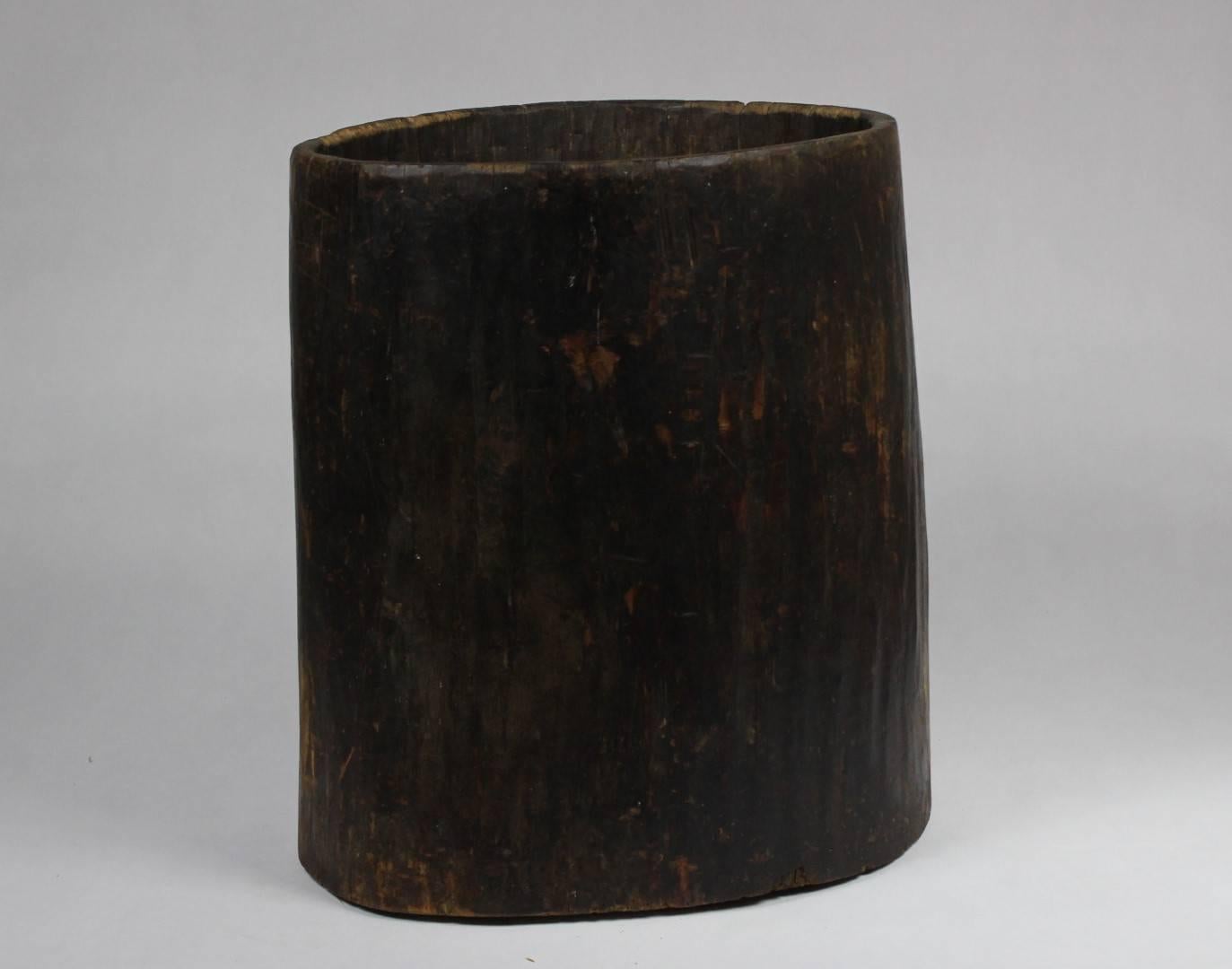 Large Primitive Hand-Hollowed Wood Storage Vessel, 19th Century In Good Condition In Cimelice, Czech republic
