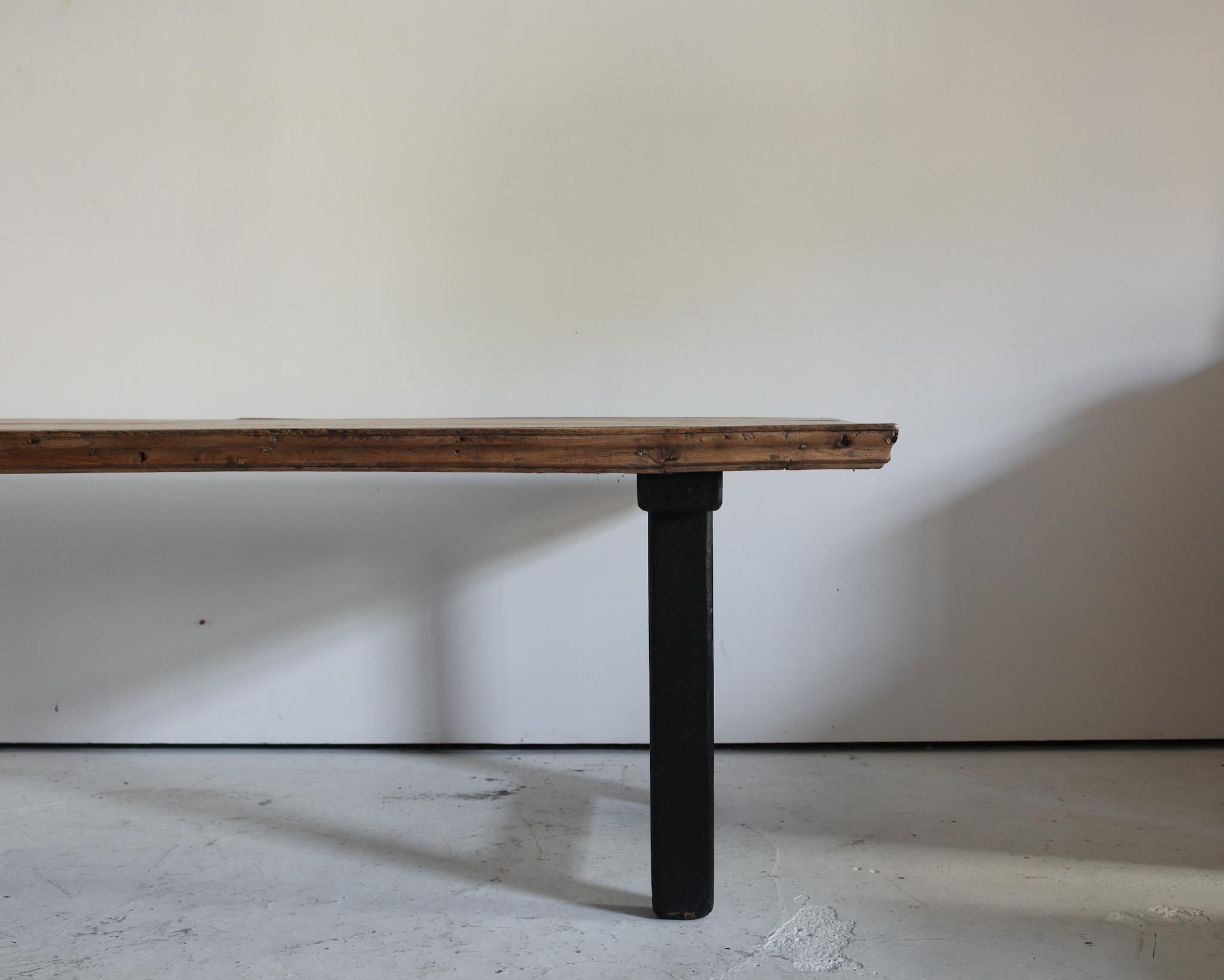 Large Primitive Wabi Sabi Elm 18Th C. Dinning Table  For Sale 3