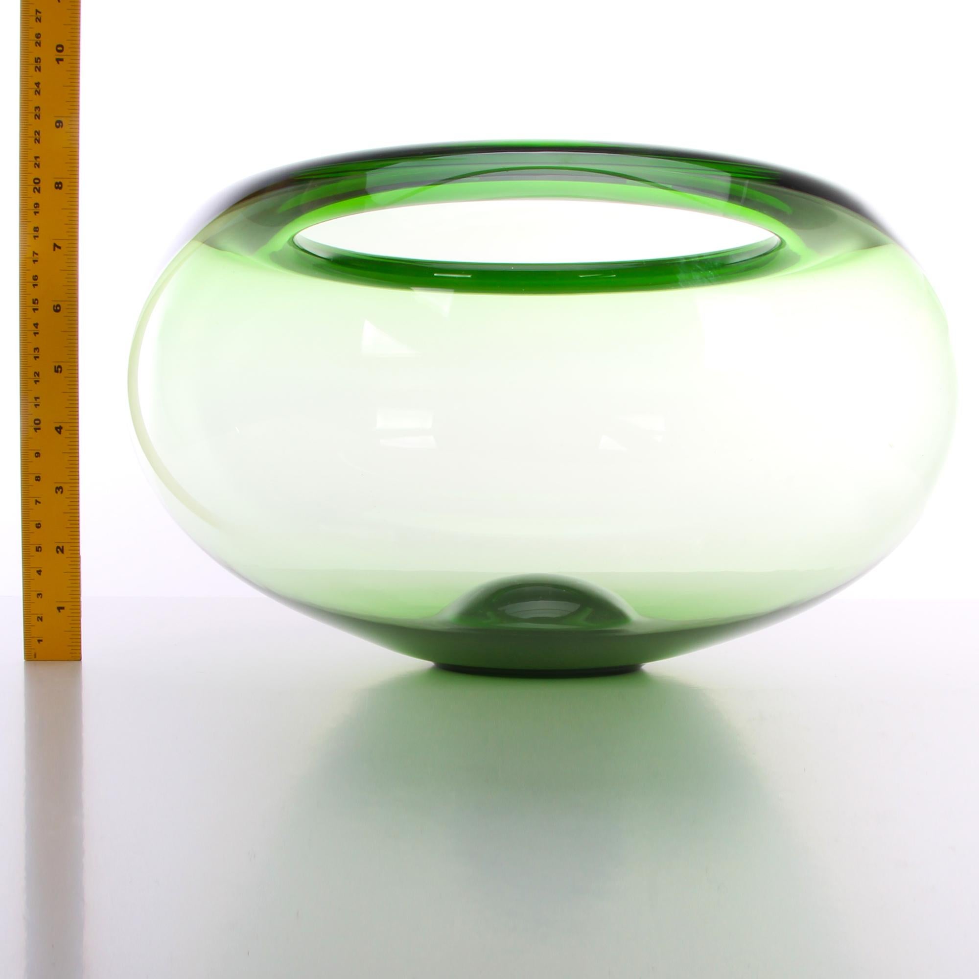 Blown Glass Large Provence Bowl by Per Lütken for Holmegaard in 1955, Beautiful Danish Bowl