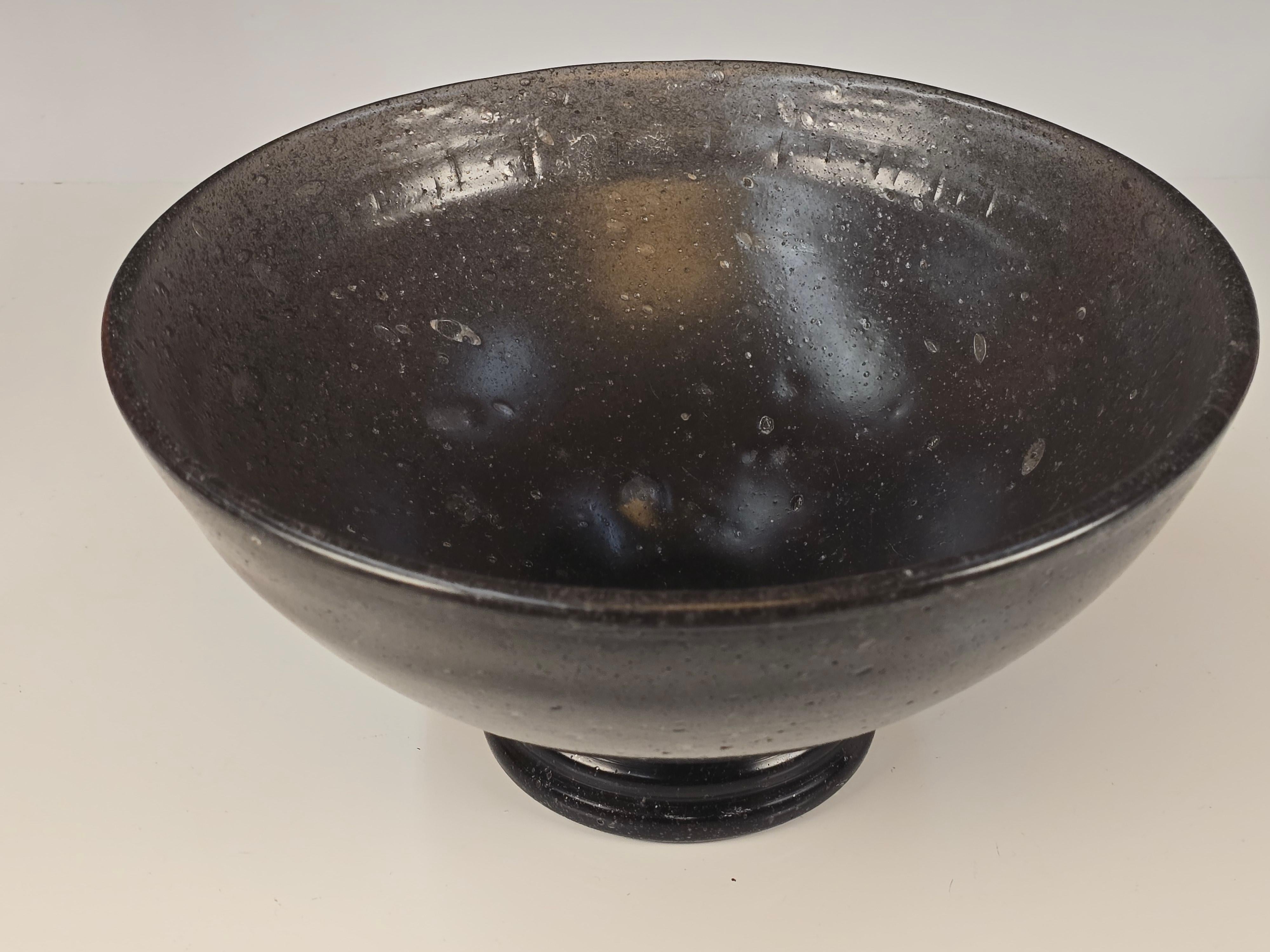 Large Pulegoso Glass Footed Murano Bowl For Sale 4