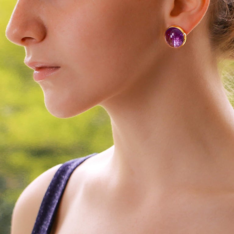 Retro Large Purple Amethyst Dome Earrings Set in 18k Yellow Gold For Sale