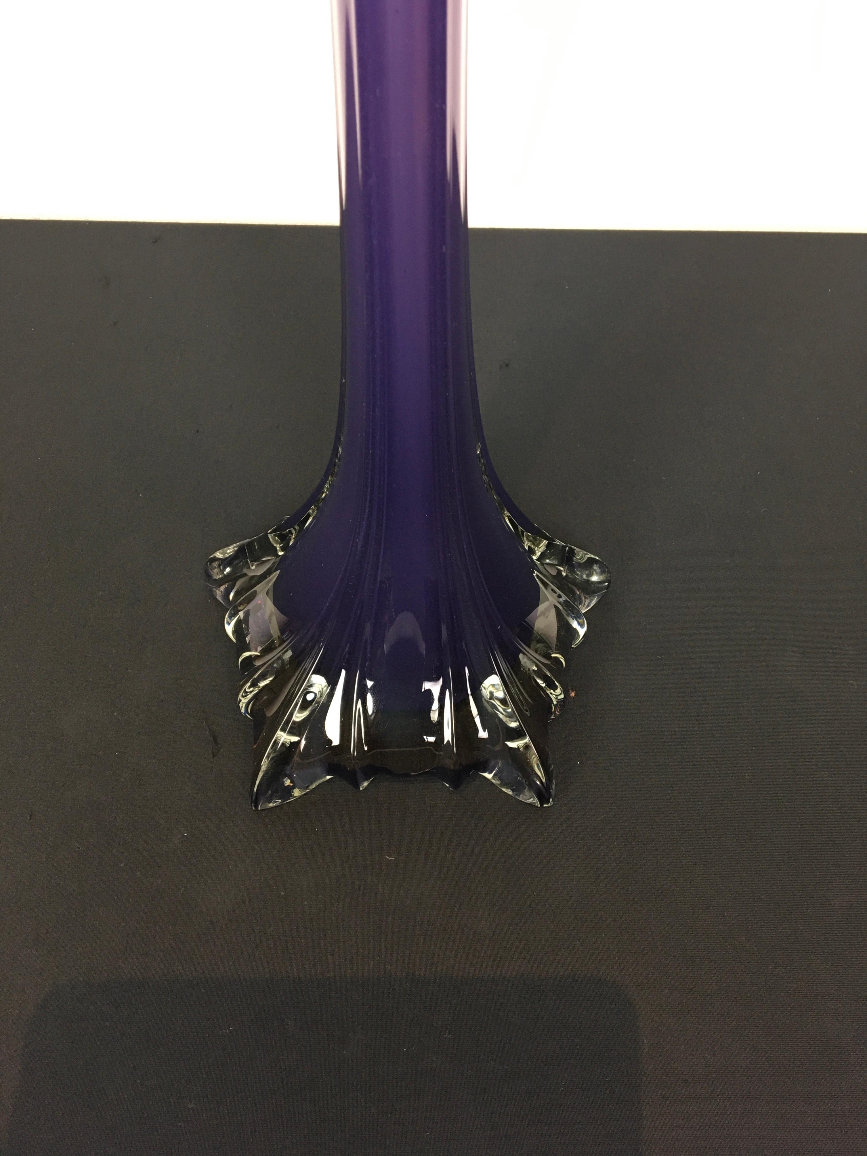 Grand vase violet JM Studio Glass, vase de sol, vase à bourgeons, Portugal, années 1980 en vente 3