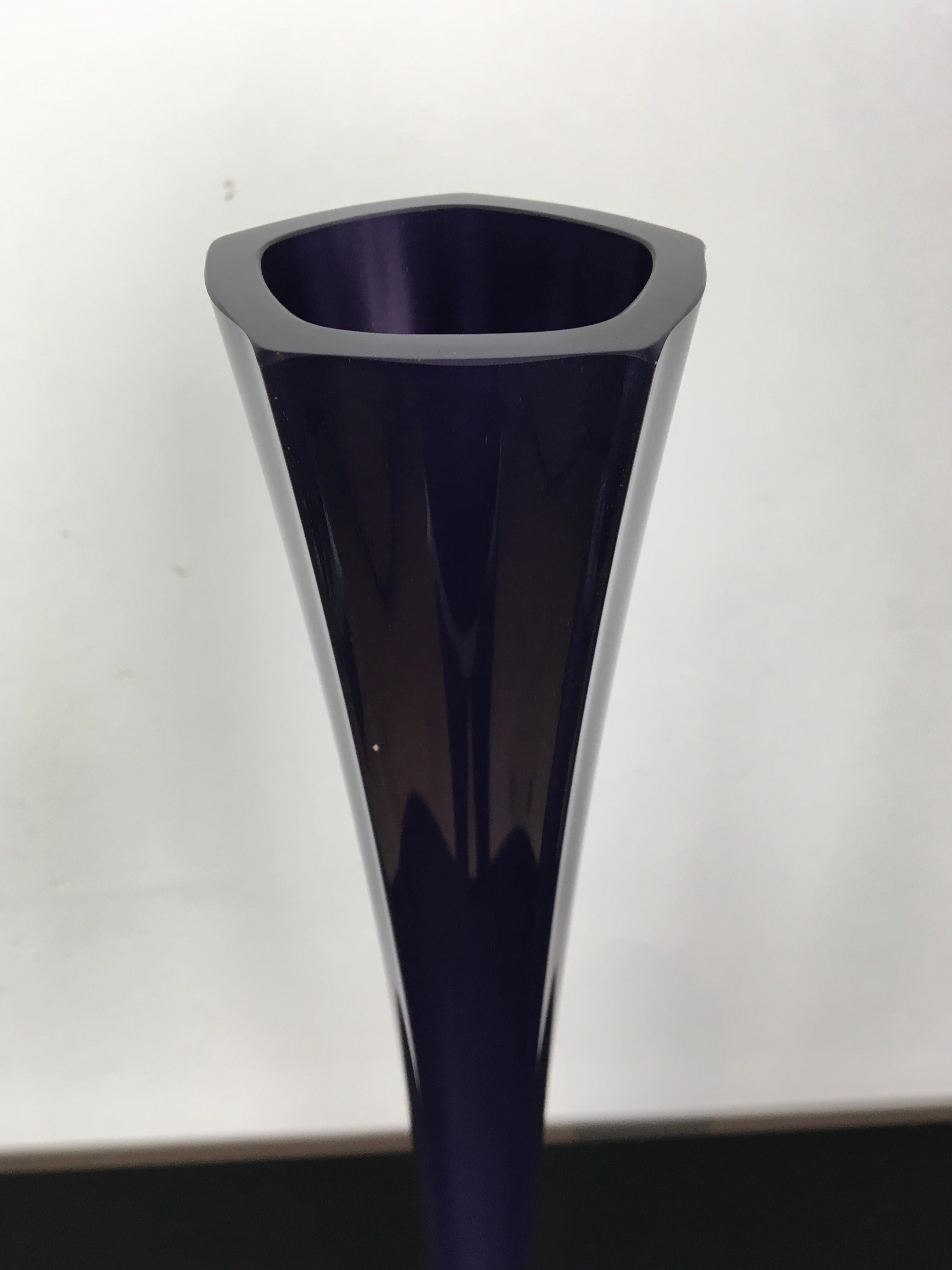 Grand vase violet JM Studio Glass, vase de sol, vase à bourgeons, Portugal, années 1980 en vente 1