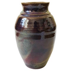 Grand vase violet Studio Pottery