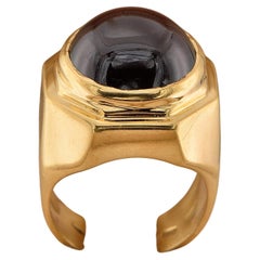 Retro Large Pyrope Garnet – 70’s Spotlight – 18 Kt ring