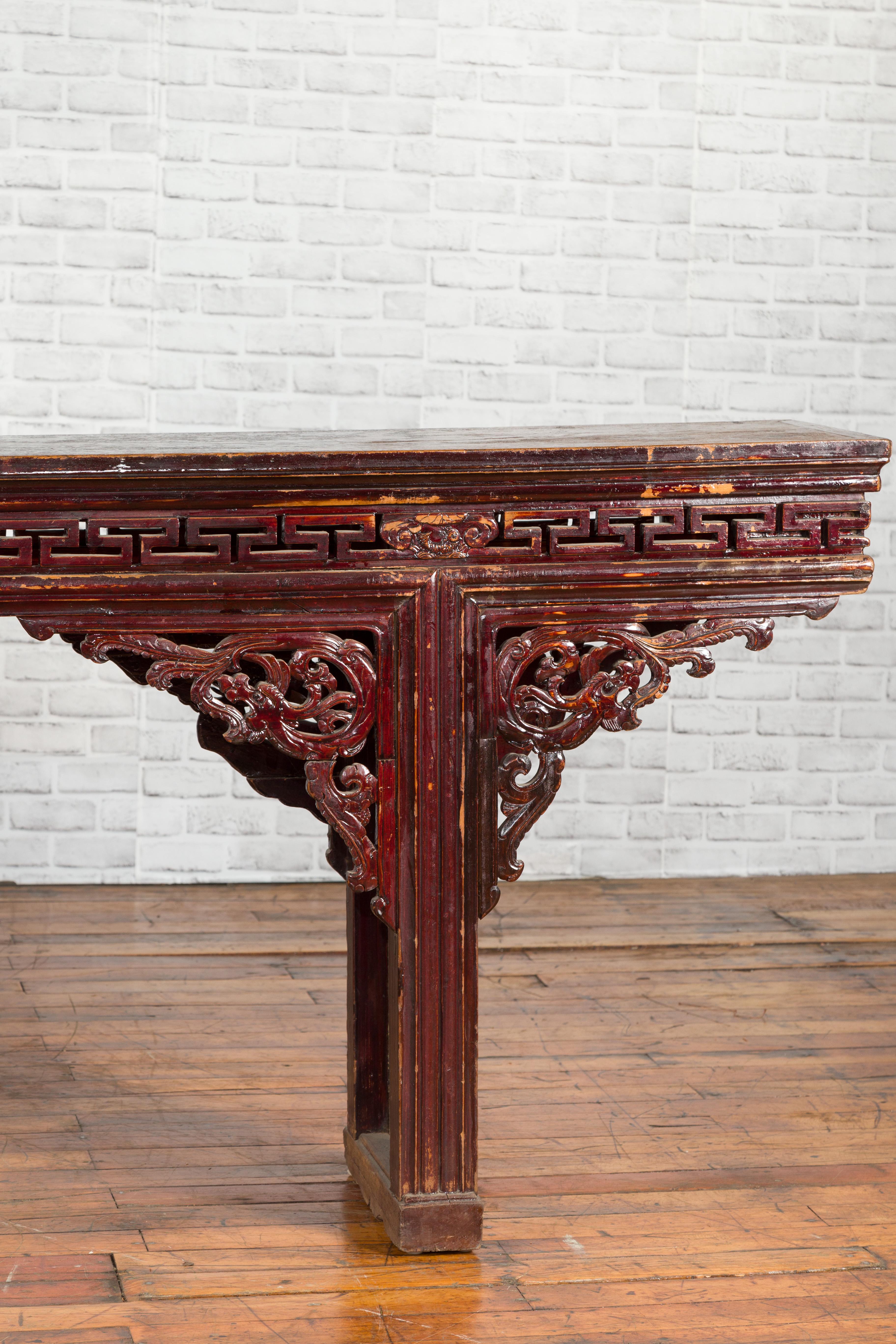 19th Century Large Qing Dynasty Chinese Altar Console Table with Fretwork and Dragon Motifs For Sale