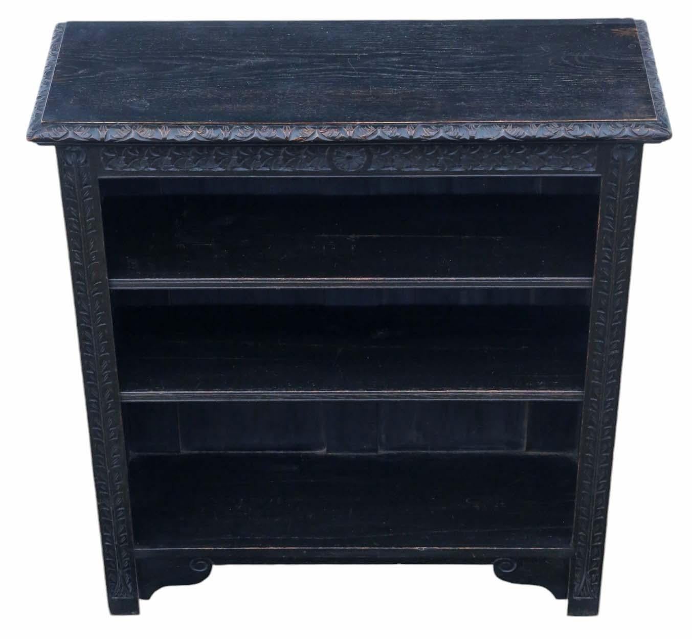 Oak Large Quality Antique Gothic ebonised oak Adjustable Bookcase - Circa 1900
