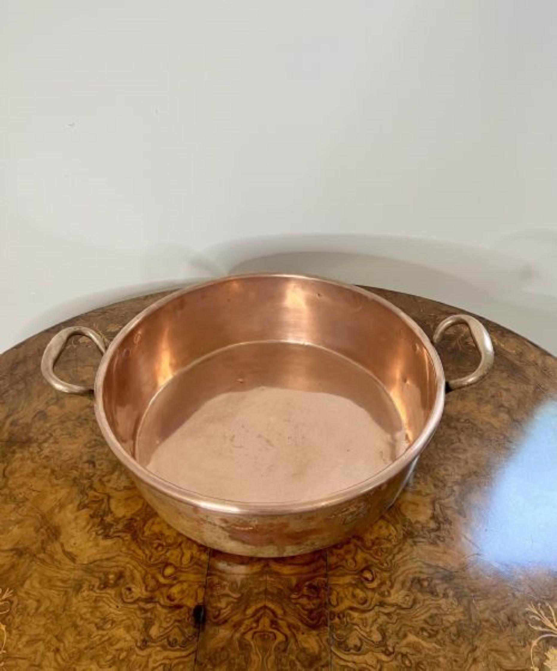 Large quality antique Victorian Hodges & Sons copper pan  In Good Condition For Sale In Ipswich, GB