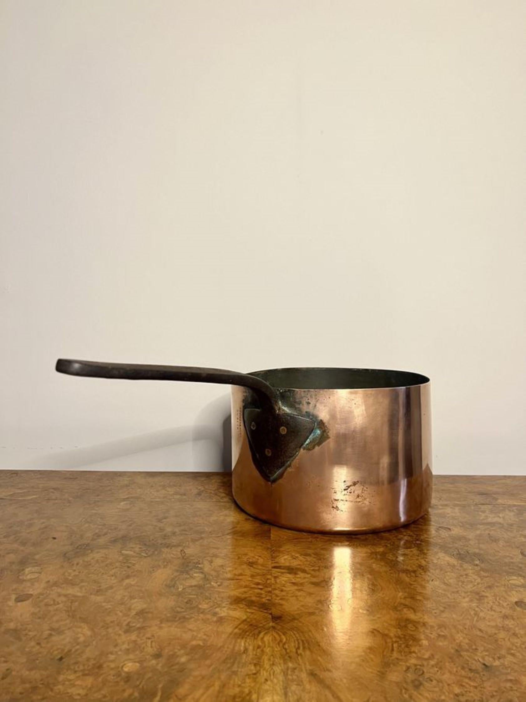 Early Victorian Large quality antique Victorian Hodges & Sons copper saucepan For Sale