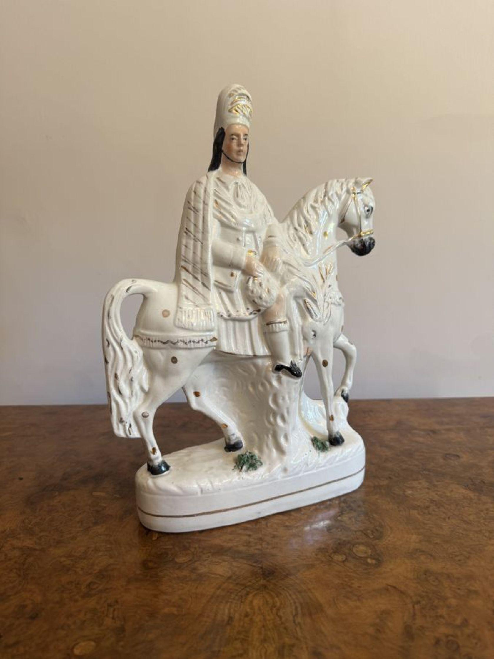 Pareja de figuras antiguas victorianas de Staffordshire de gran calidad en Bueno estado para la venta en Ipswich, GB
