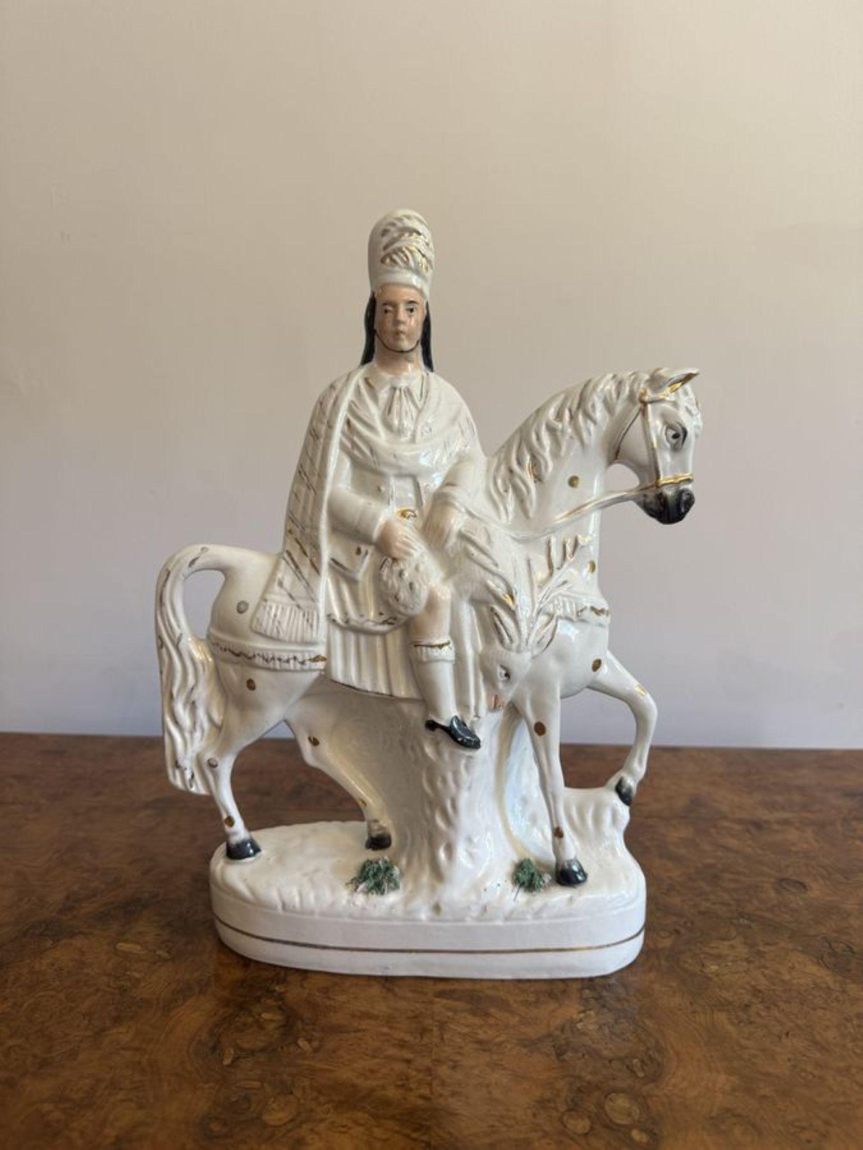 Pareja de figuras antiguas victorianas de Staffordshire de gran calidad siglo XIX en venta