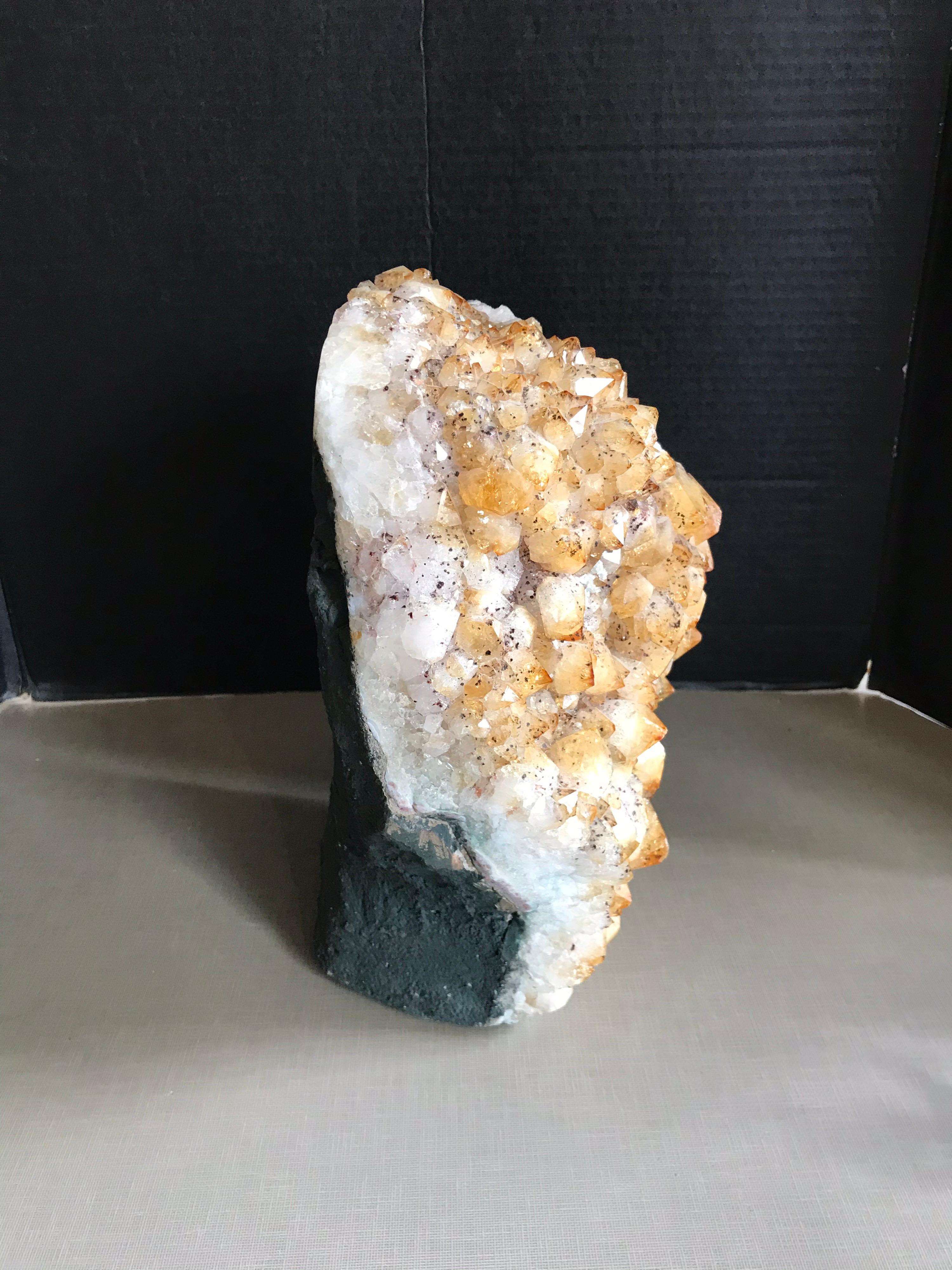massive quartz