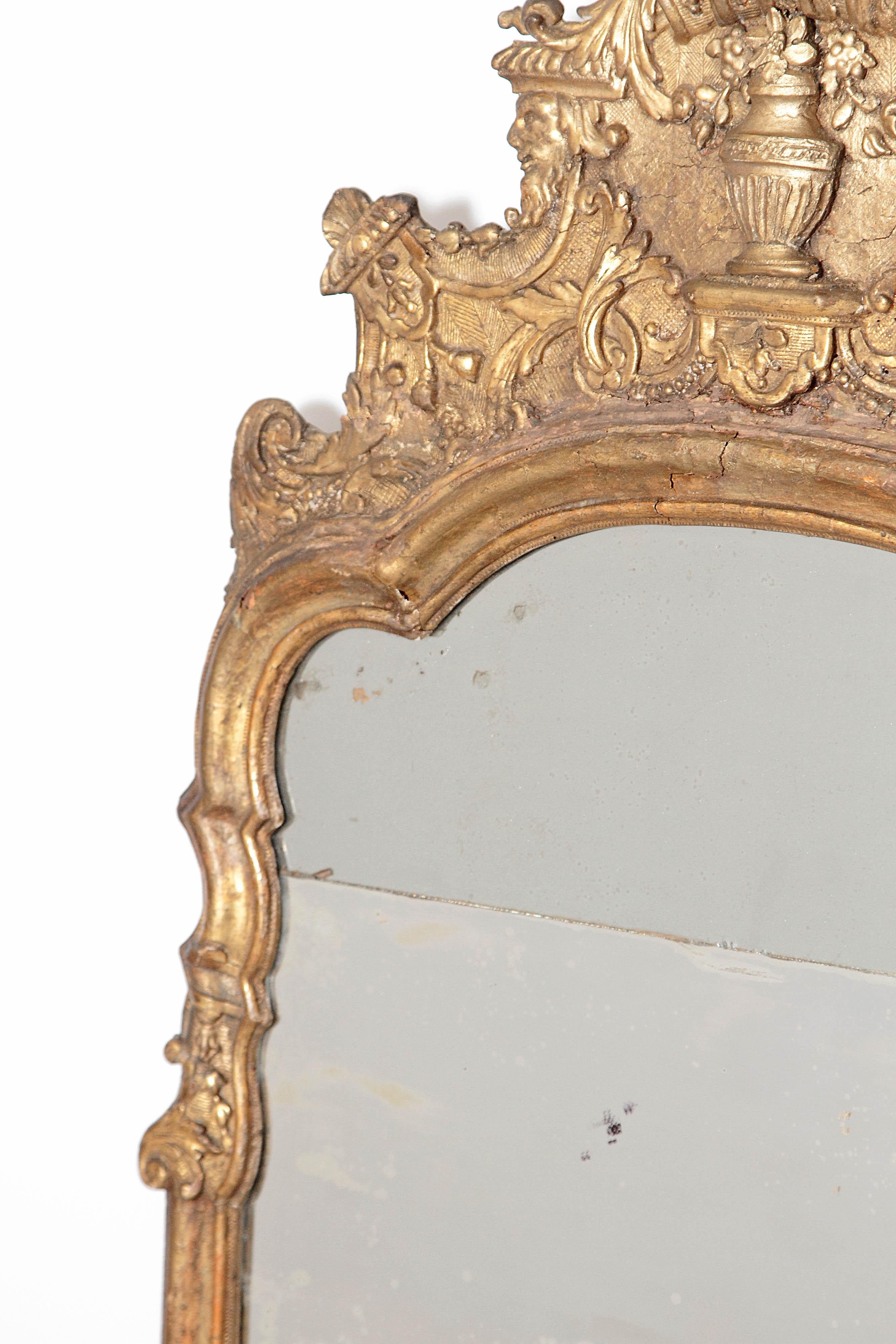 Large Queen Anne Gilt-Gesso Mirror, circa 1710 1