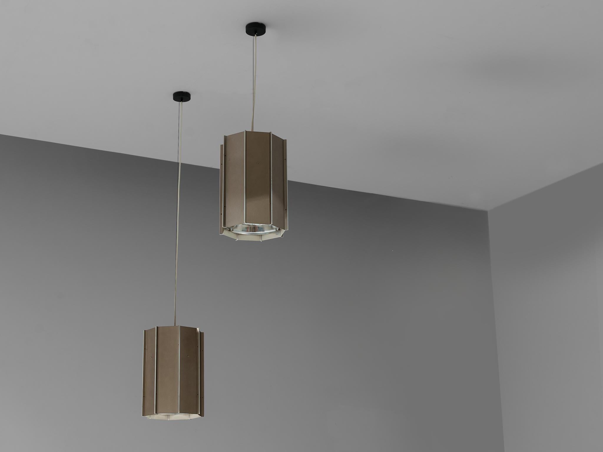 Large RAAK Pendants Model 'B-1011' in Aluminum and Perspex  For Sale 5