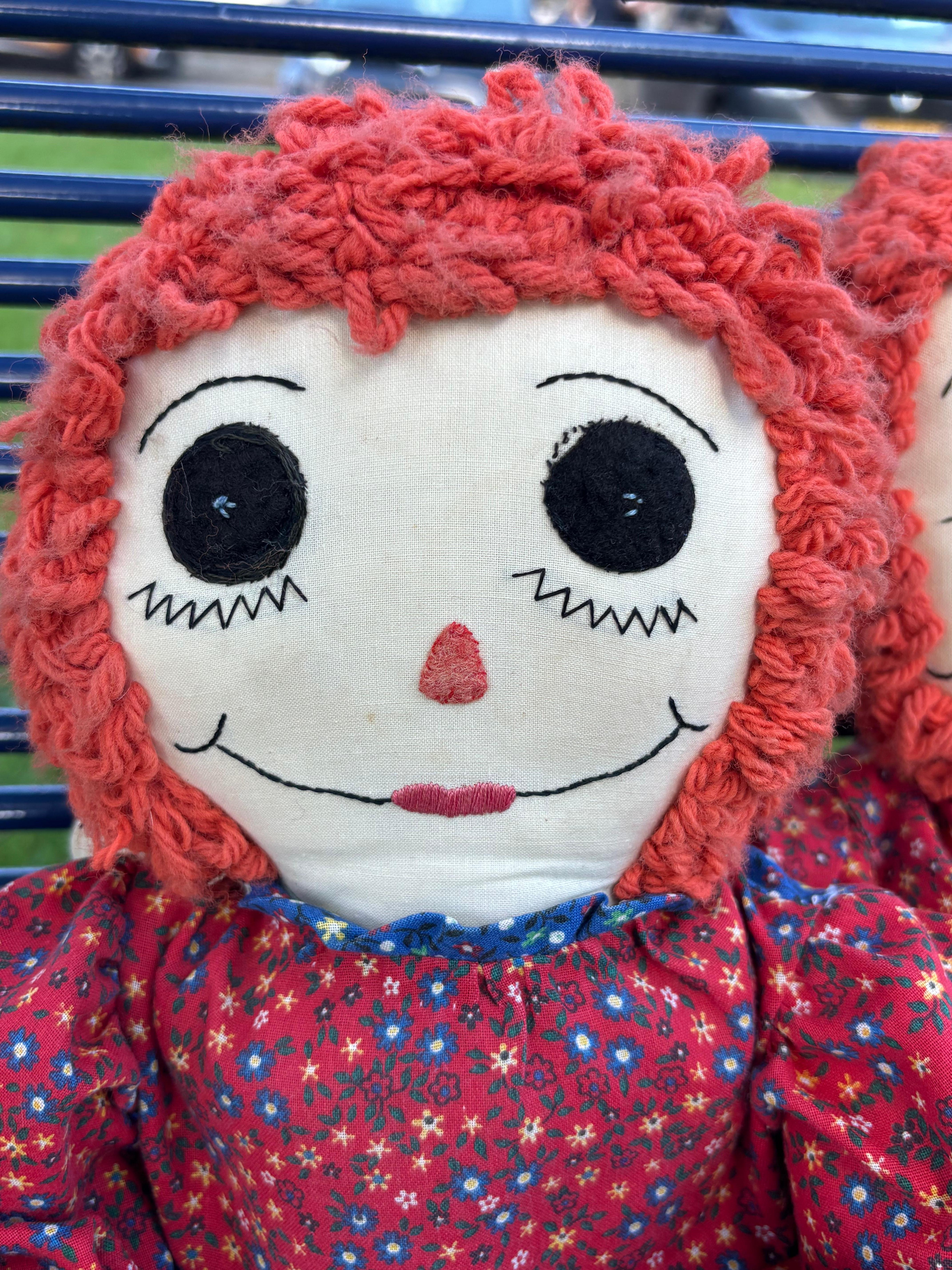 20th Century Large Rag Dolls after Famous Raggedy Ann and Andy, Ca. 1915 For Sale