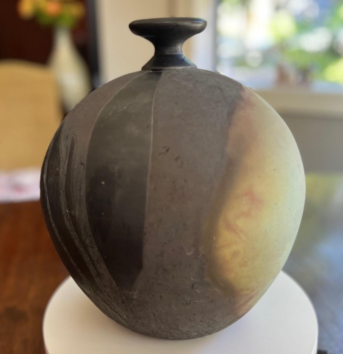 Gran vasija de cerámica de rakú de Andrew Berends Moderno orgánico en venta