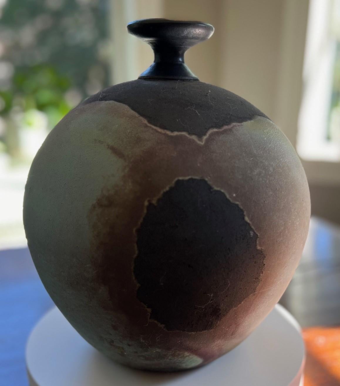 Gran vasija de cerámica de rakú de Andrew Berends en Bueno estado para la venta en Morristown, NJ