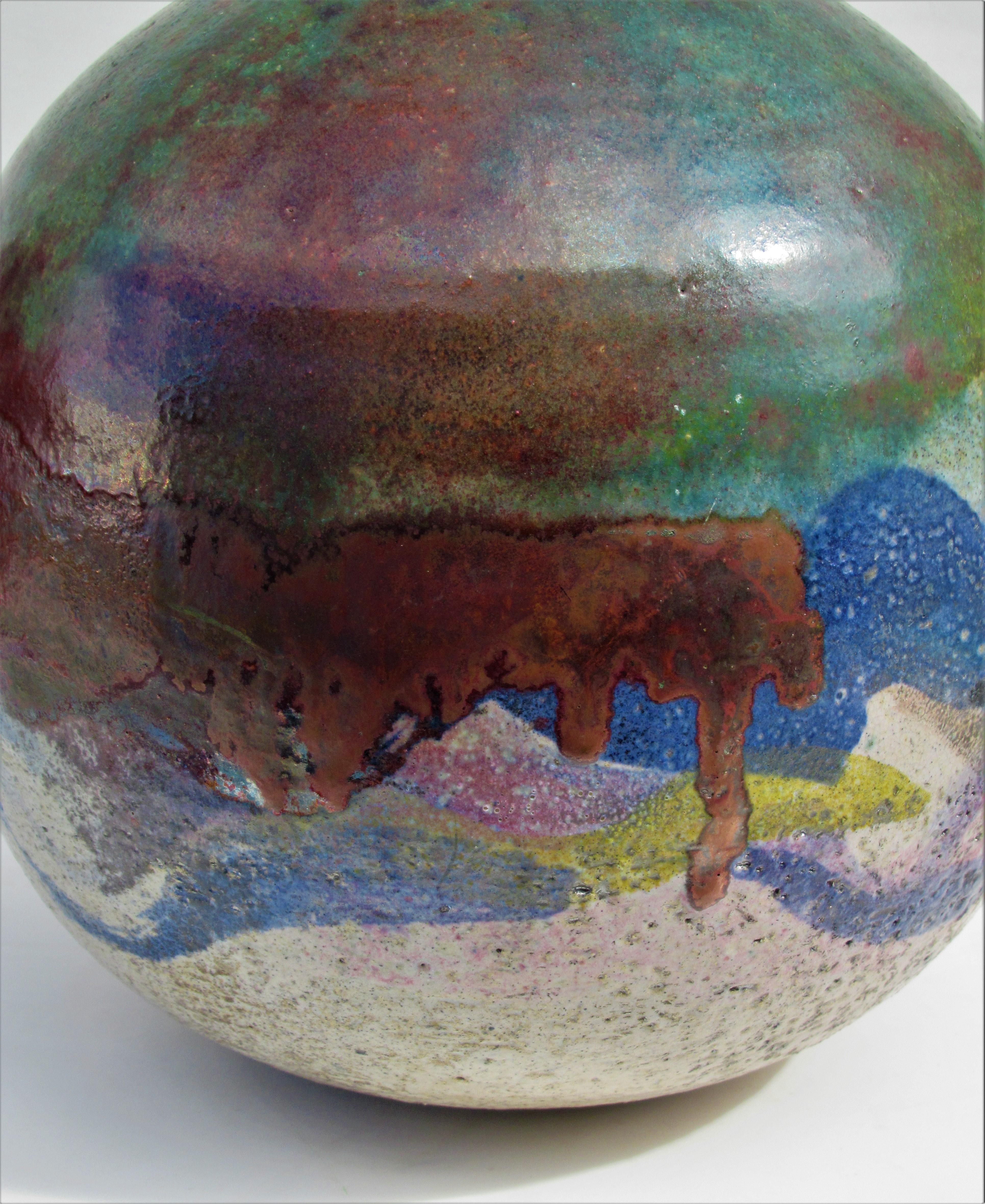 Large Fire Glazed Raku Pottery Weed Pot Vase by Nancy Jurs In Good Condition In Rochester, NY