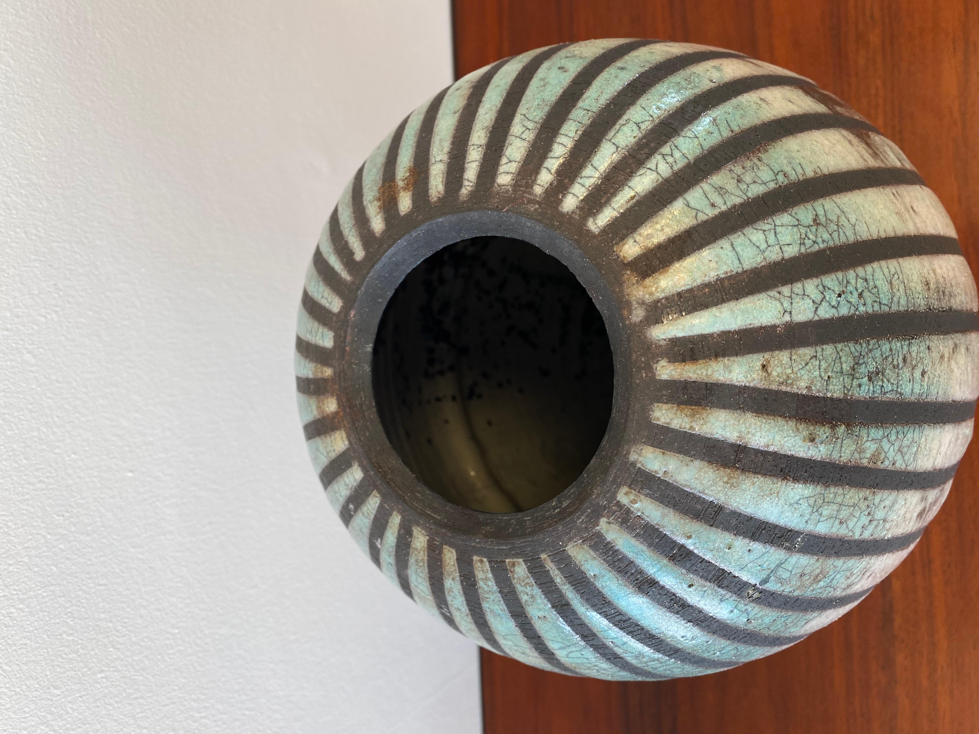 Stoneware Large Raku urn by American ceramist and artist Dan Leonette For Sale