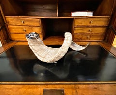 Candeliere grande in corno d'ariete