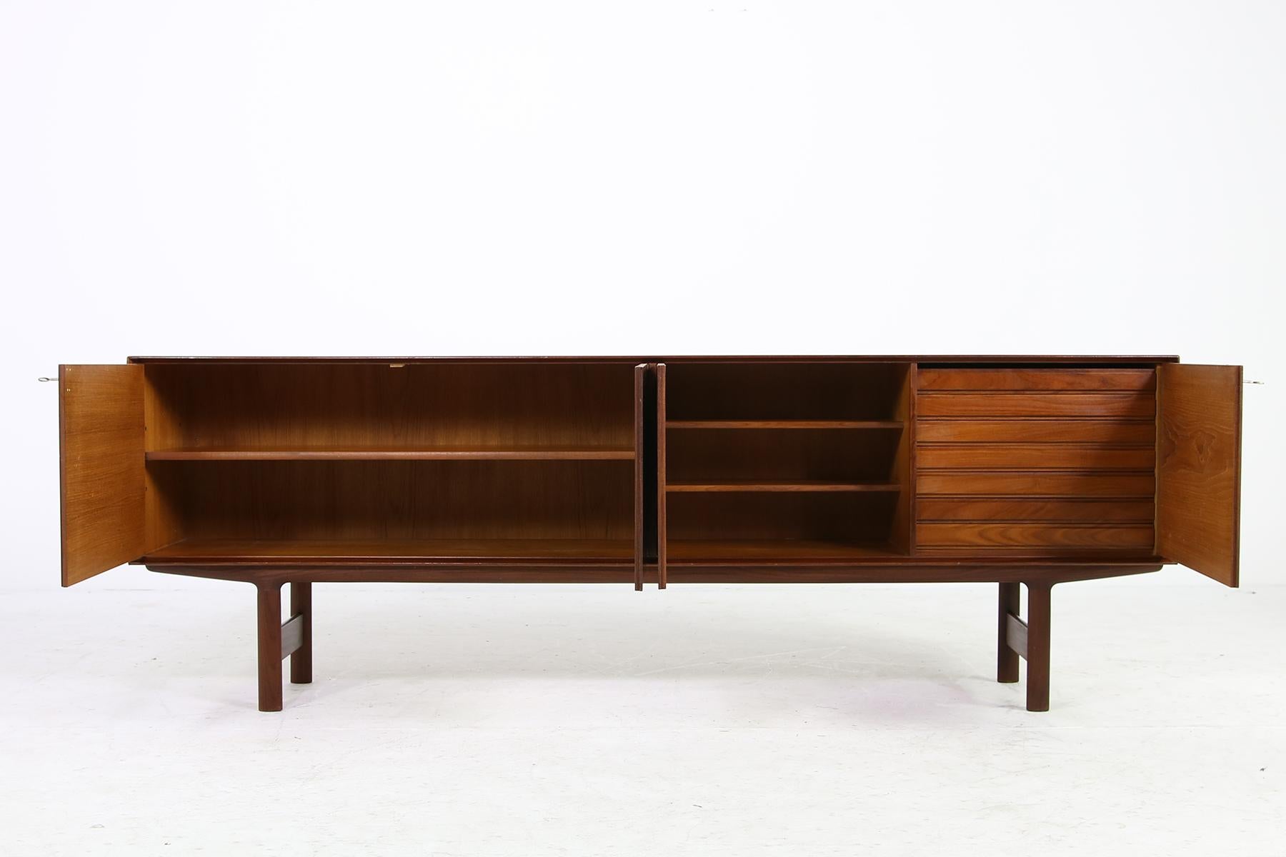 Large & Rare 1960s Teak Sideboard by Fredrik Kayser Scandinavian Modern Design  In Good Condition In Hamminkeln, DE