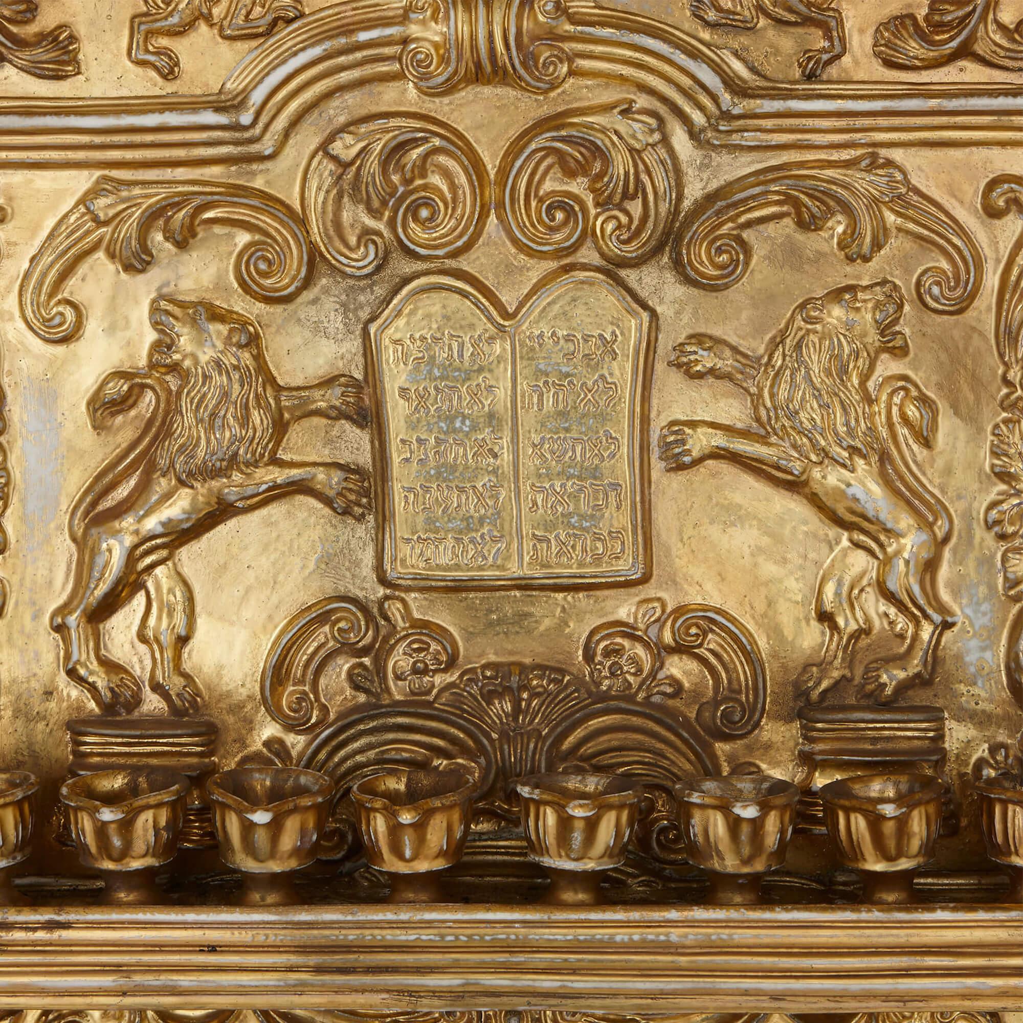 Menorah Samson & Cie en porcelaine de Giltwood Antique French Bon état - En vente à London, GB