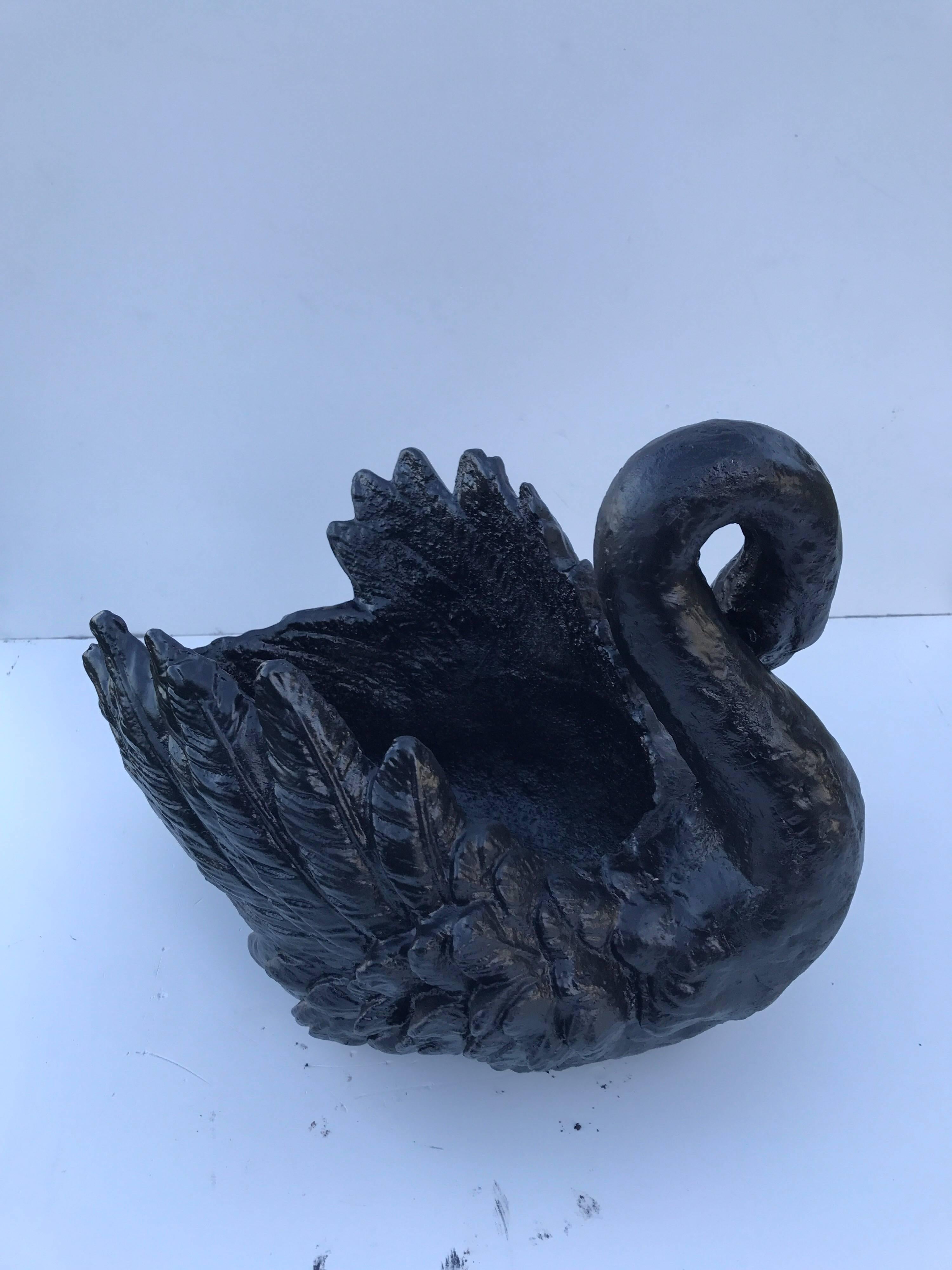 Large Rare Art Nouveau Cast Iron Swan Planter Jardinière Very Heavy In Excellent Condition For Sale In Drottningholm, SE