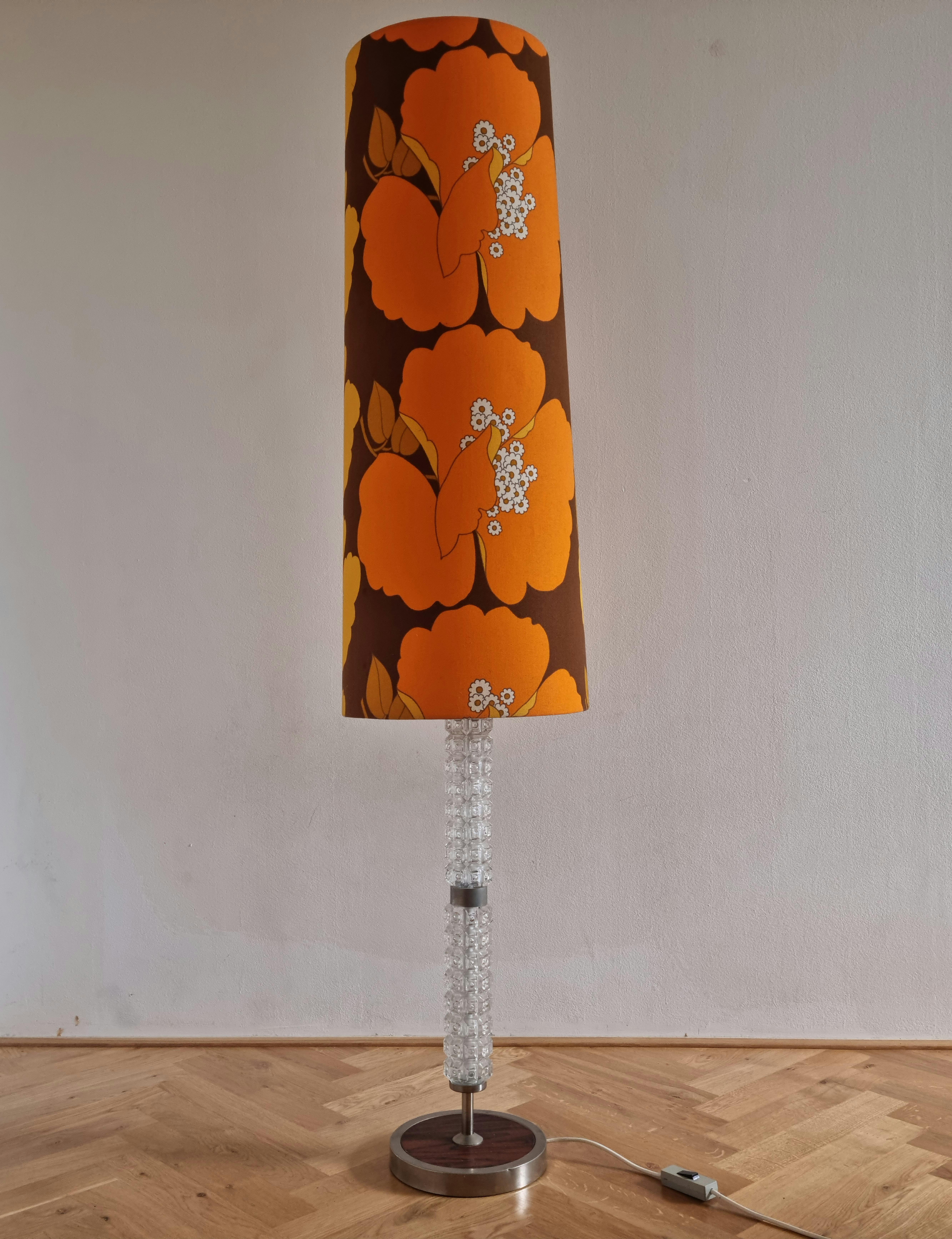 Métal Grand lampadaire rare mi-siècle, Allemagne, années 1970 en vente