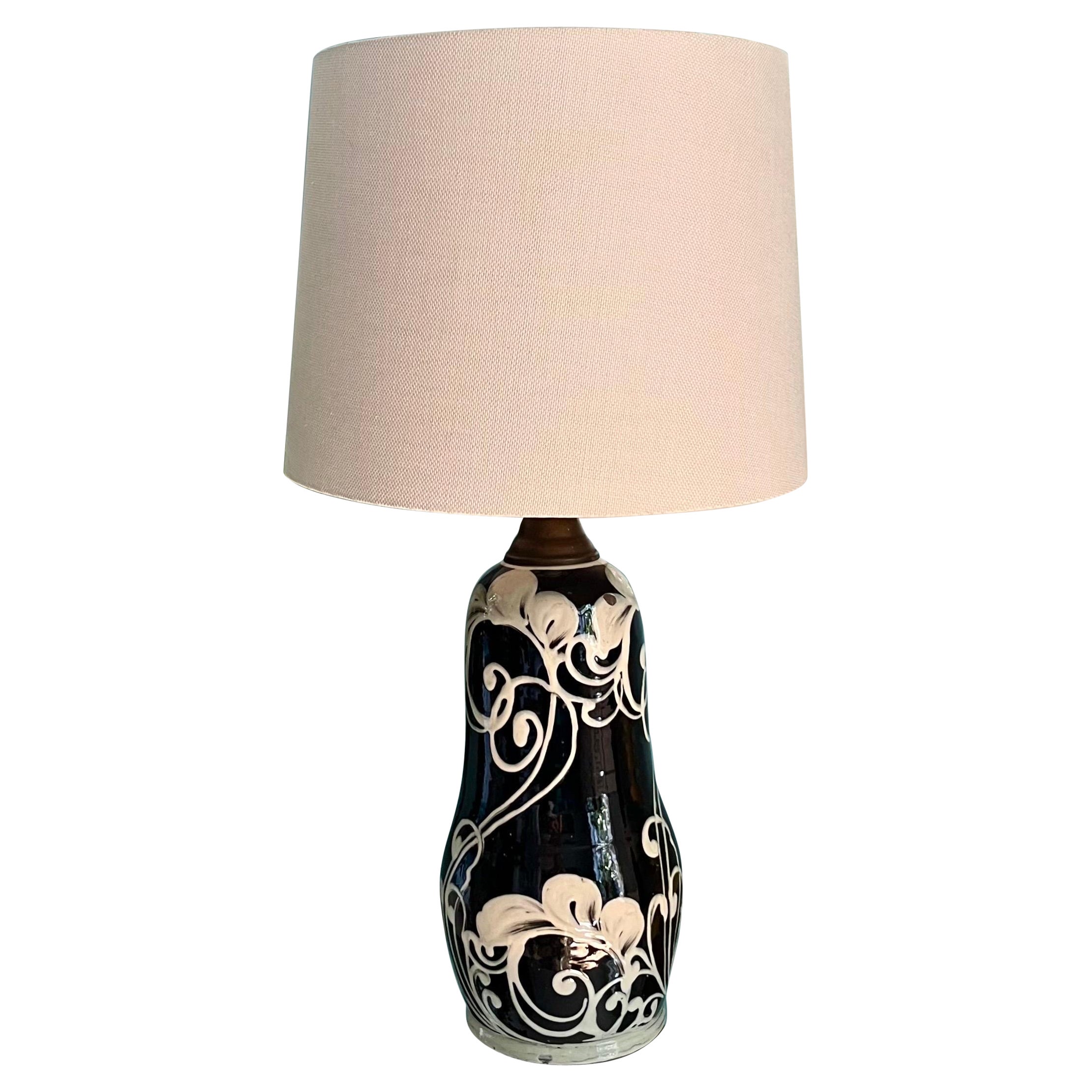 Grande et rare lampe de table en céramique Art Nouveau Humlebæk, Danemark, années 1930-1940 en vente