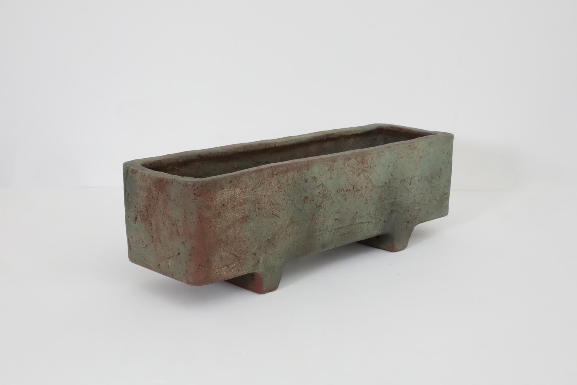Large Rare Mid-Century Mobach Ceramic Trough Planter In Good Condition For Sale In Los Angeles, CA